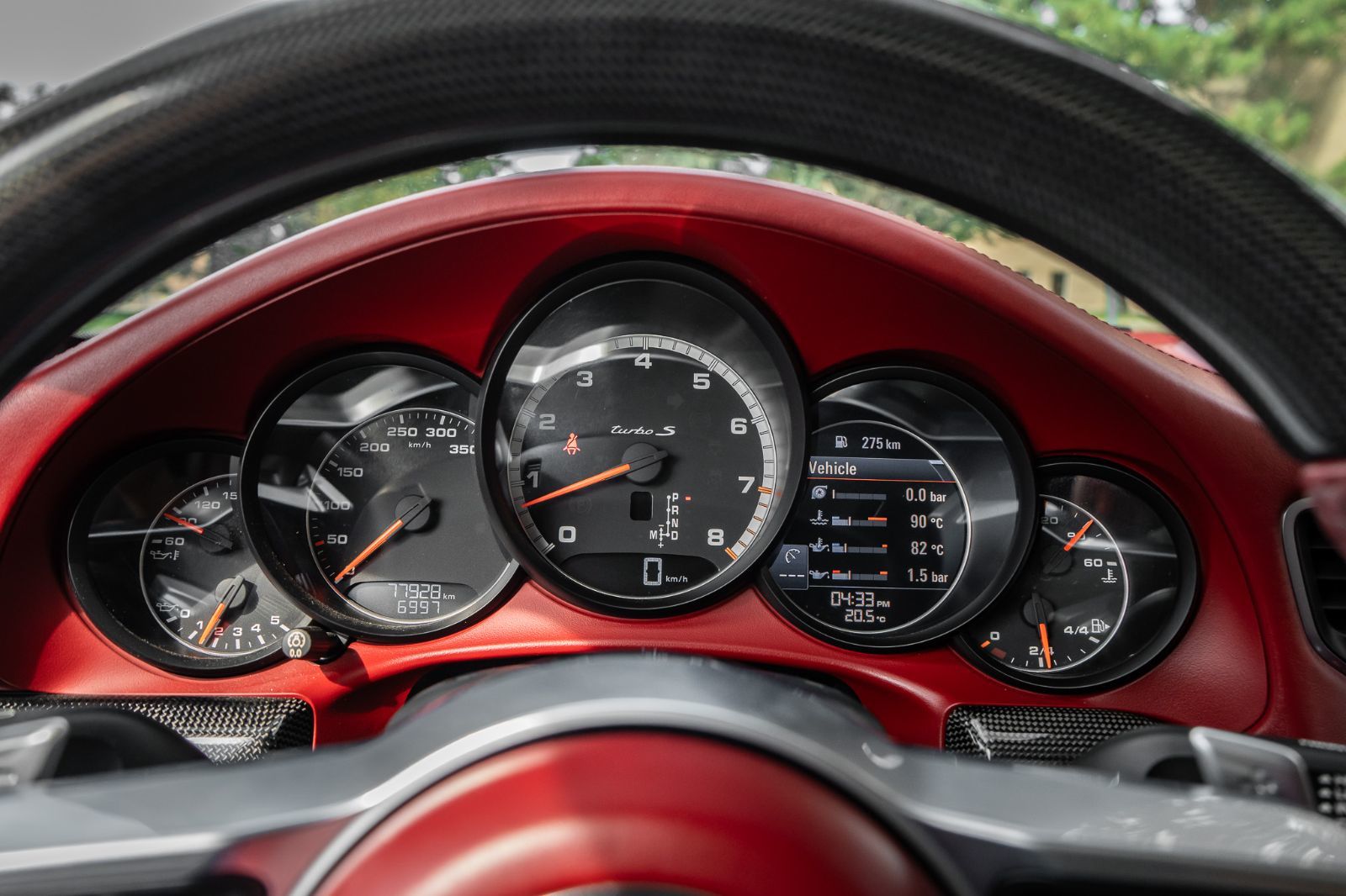 2017 Porsche 911 Turbo S-14