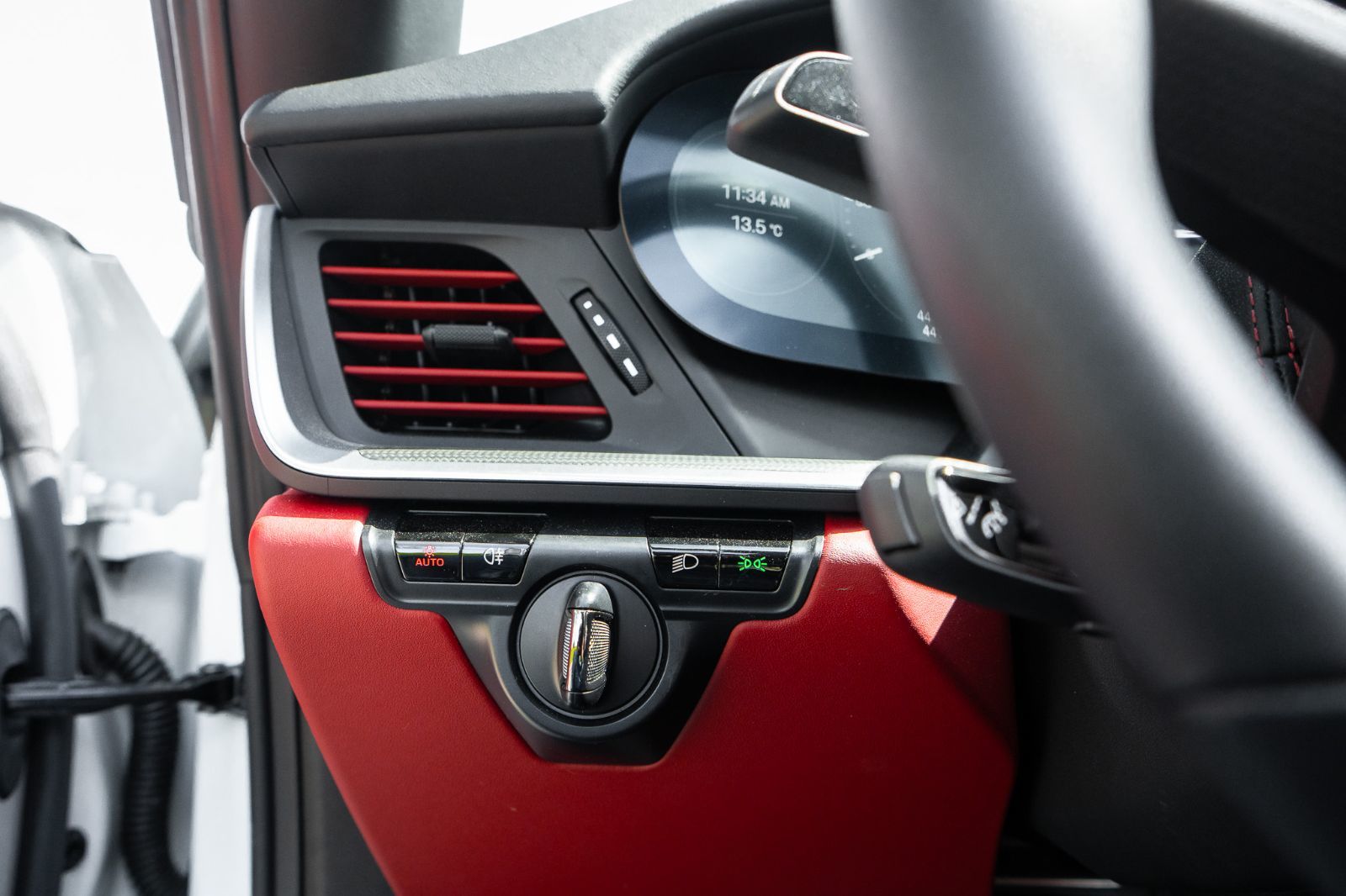 2021 Porsche 911 Turbo S-23