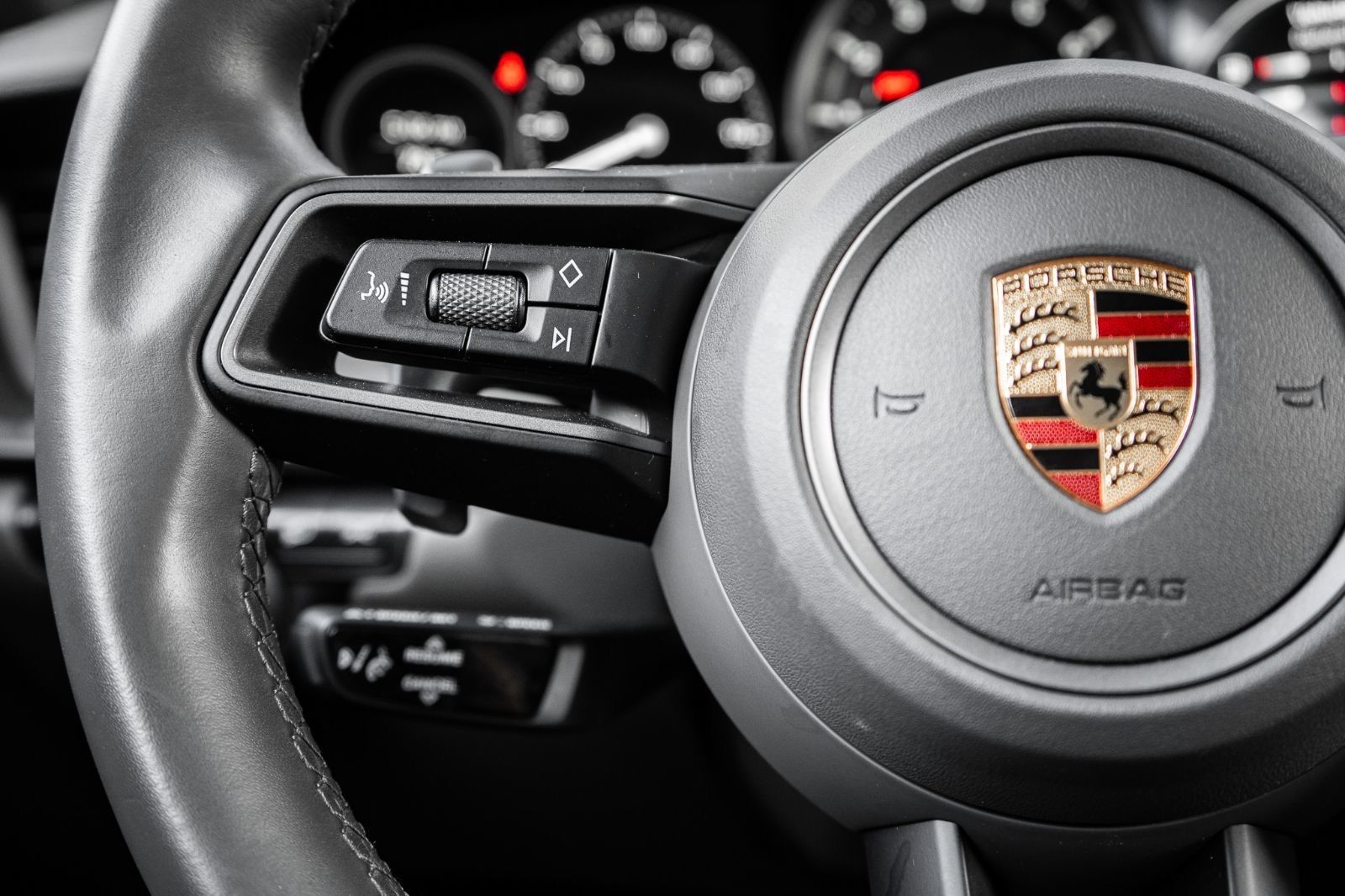 2022 Porsche 911 CARRERA-11