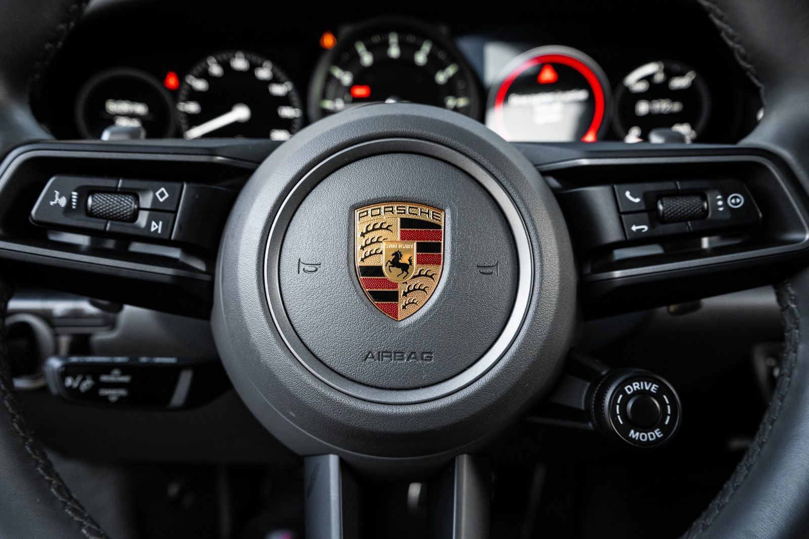 2022 Porsche 911 CARRERA-10