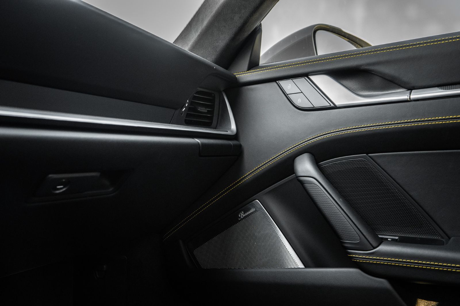 2023 Porsche 911 Turbo S-15