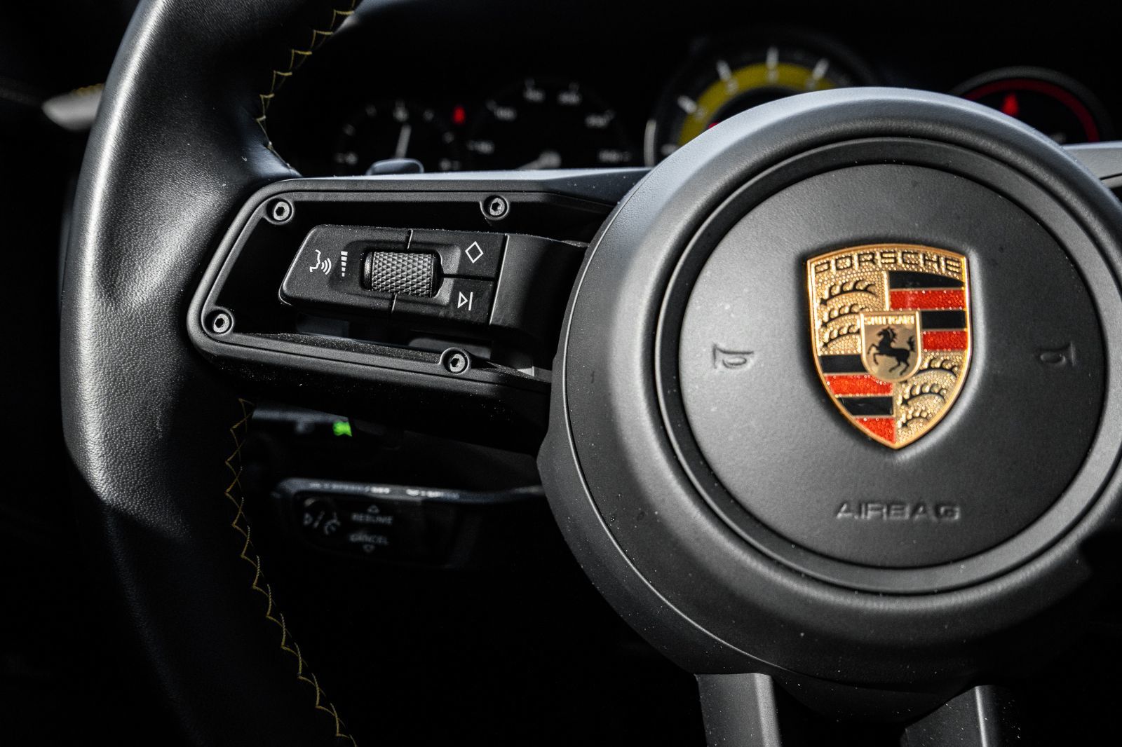 2023 Porsche 911 Turbo S-6