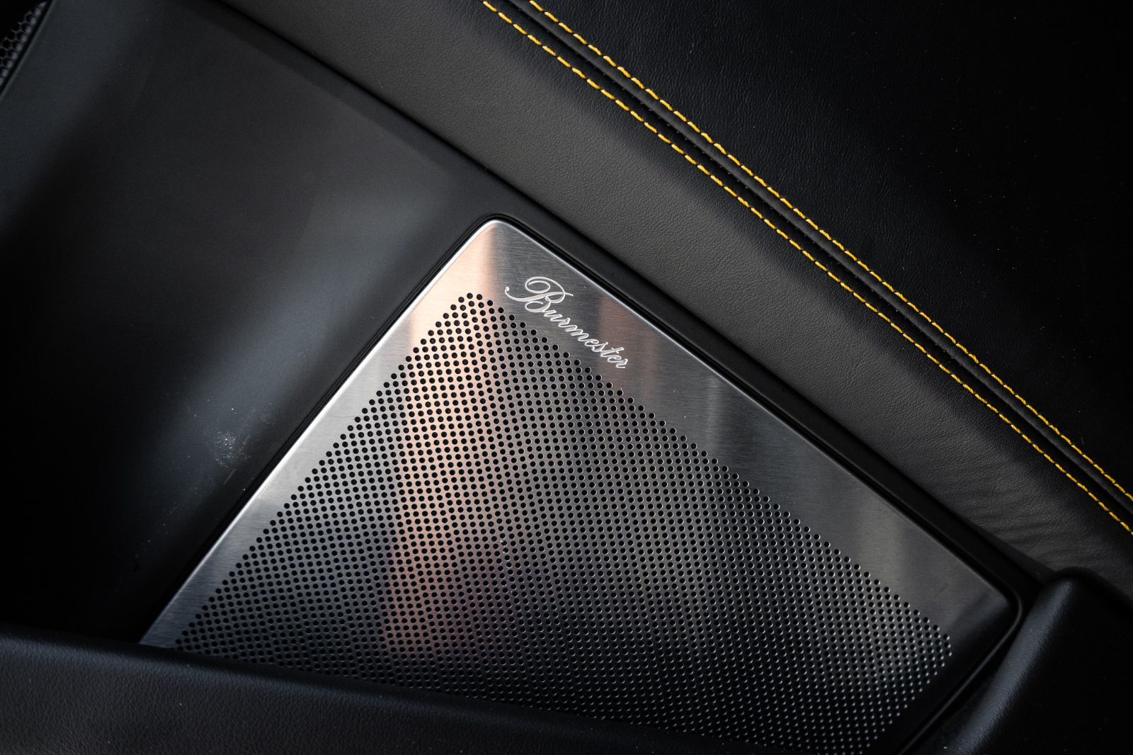 2023 Porsche 911 Turbo S-19