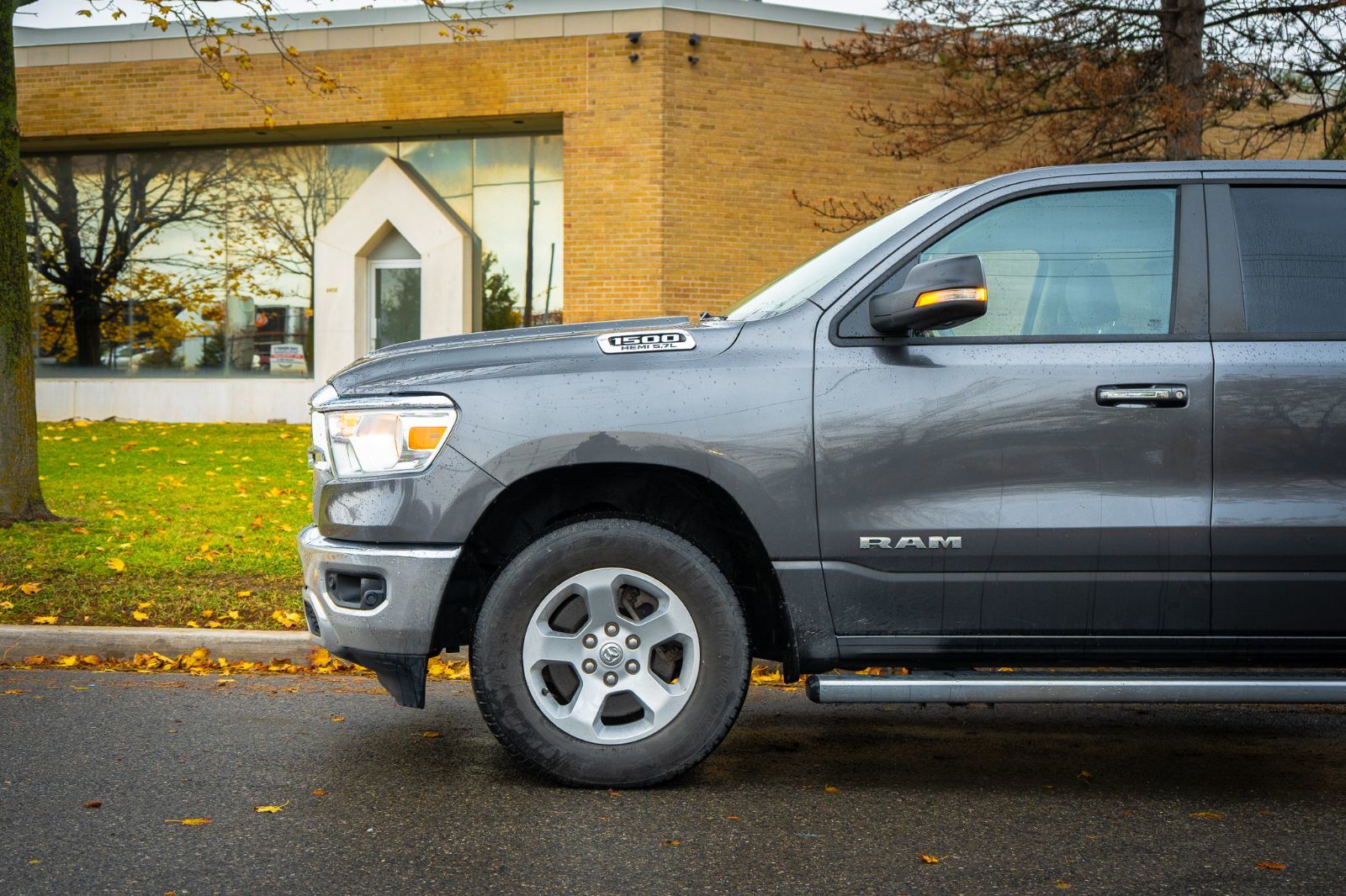 2020 Ram 1500 Big Horn-5