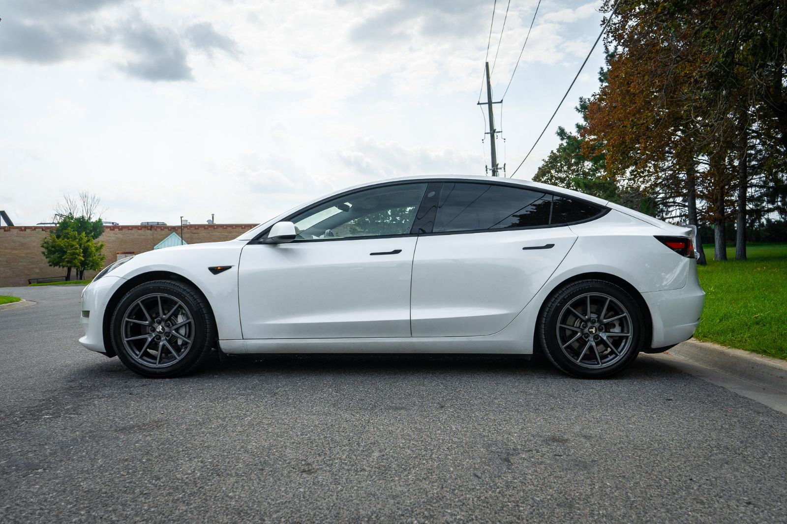 2021 Tesla Model 3 STANDARD RANGE PLUS-5