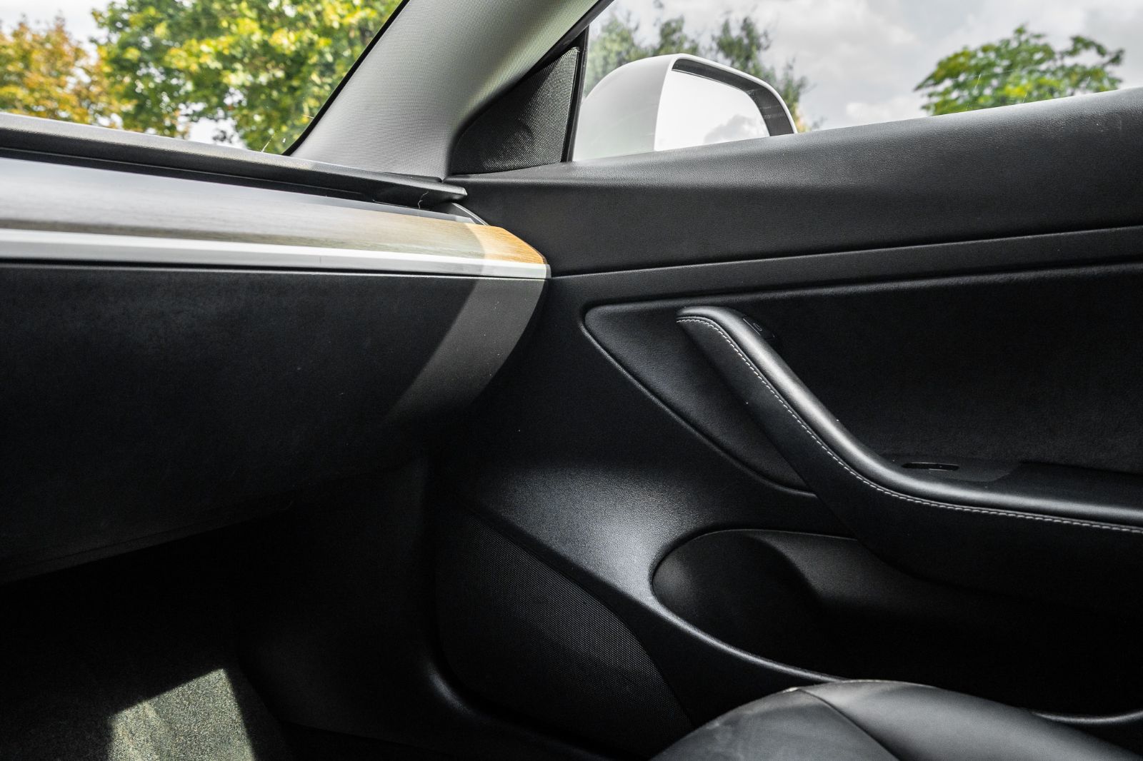 2021 Tesla Model 3 STANDARD RANGE PLUS-17