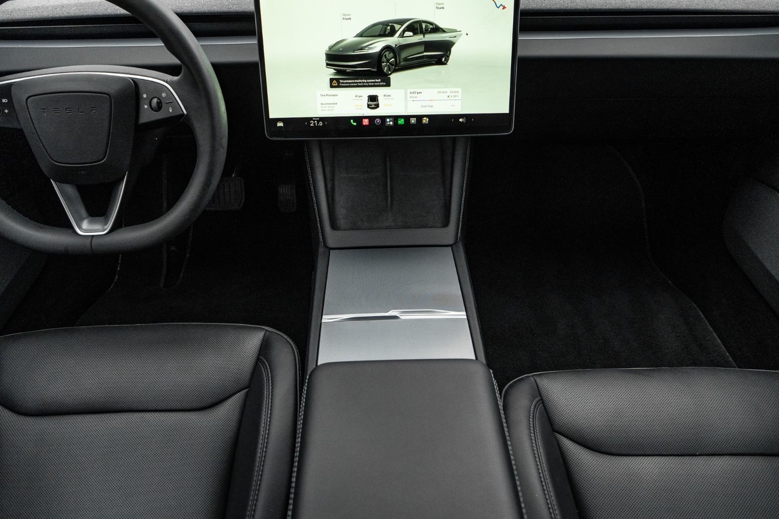 2024 Tesla Model 3 Standard Range Plus-9