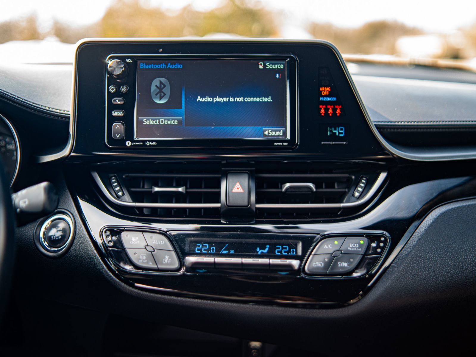 2018 Toyota C-HR XLE-16