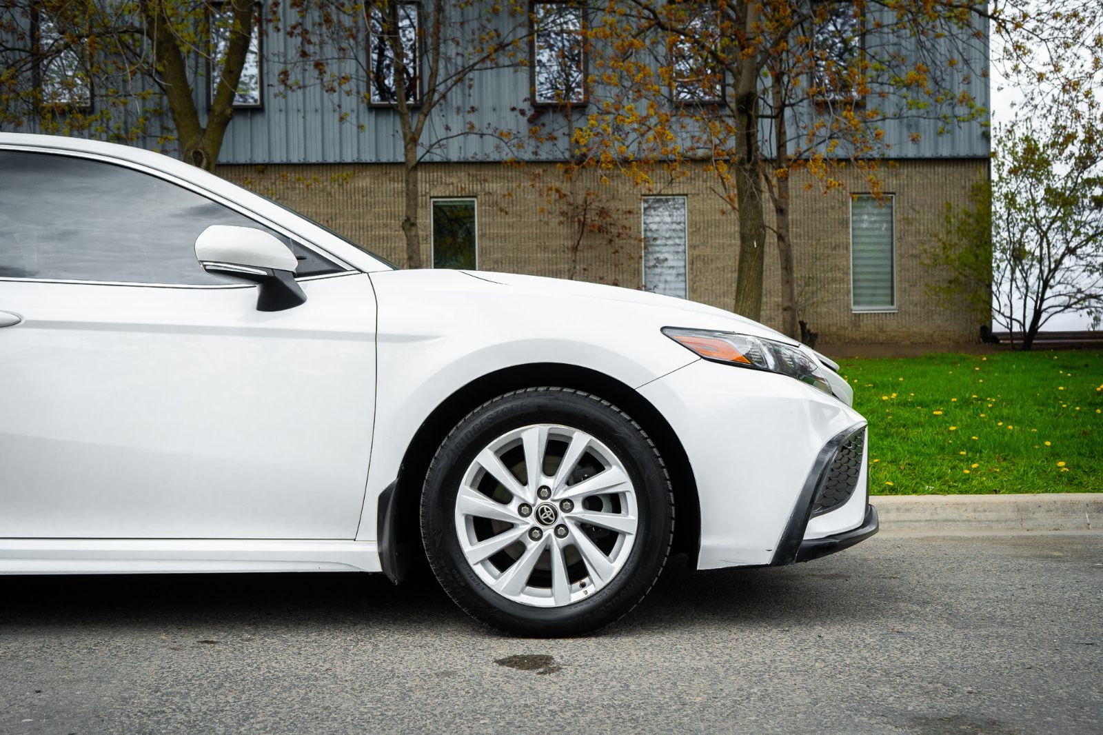 2022 Toyota Camry SE-4