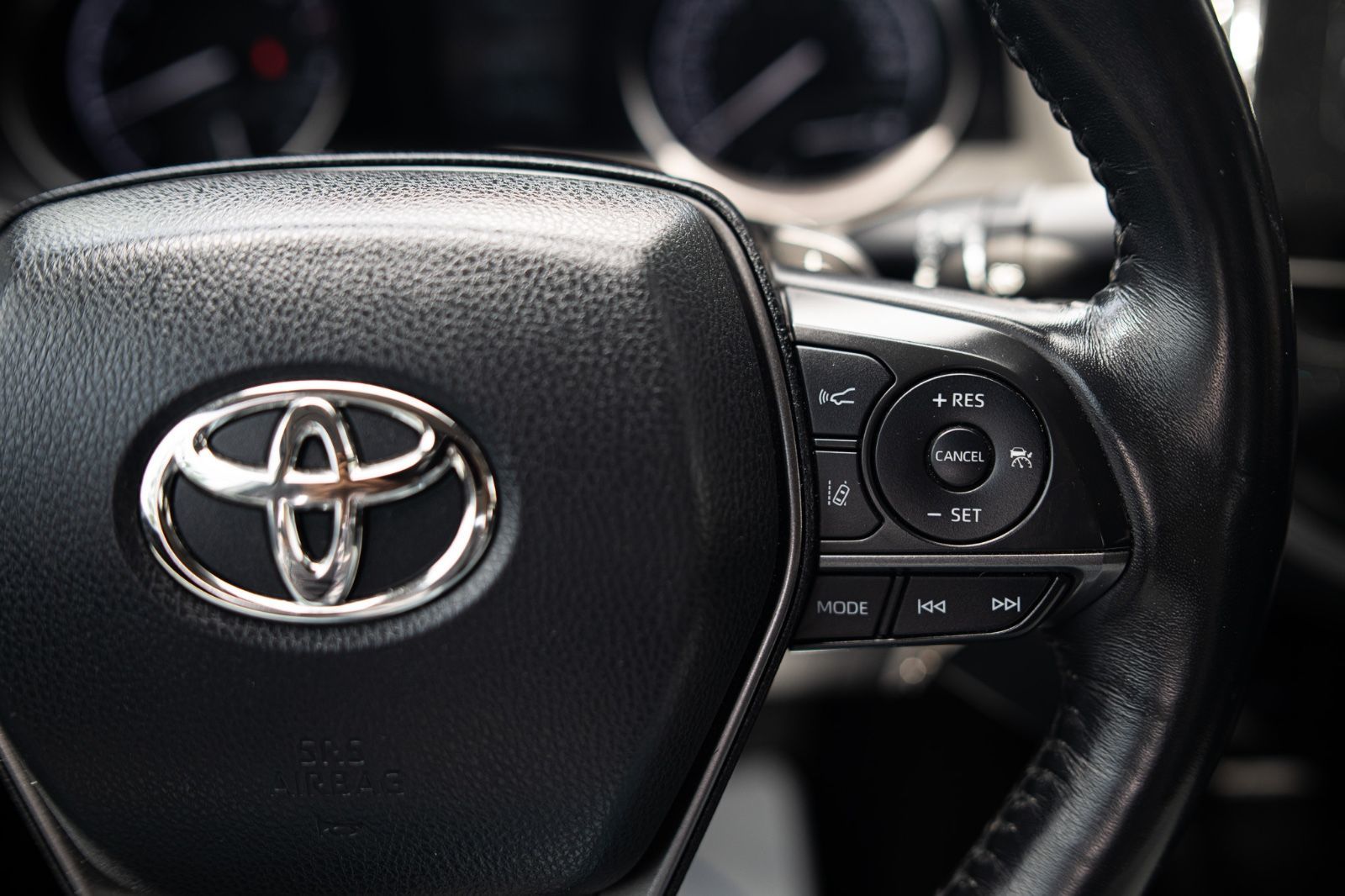 2022 Toyota Camry SE-11