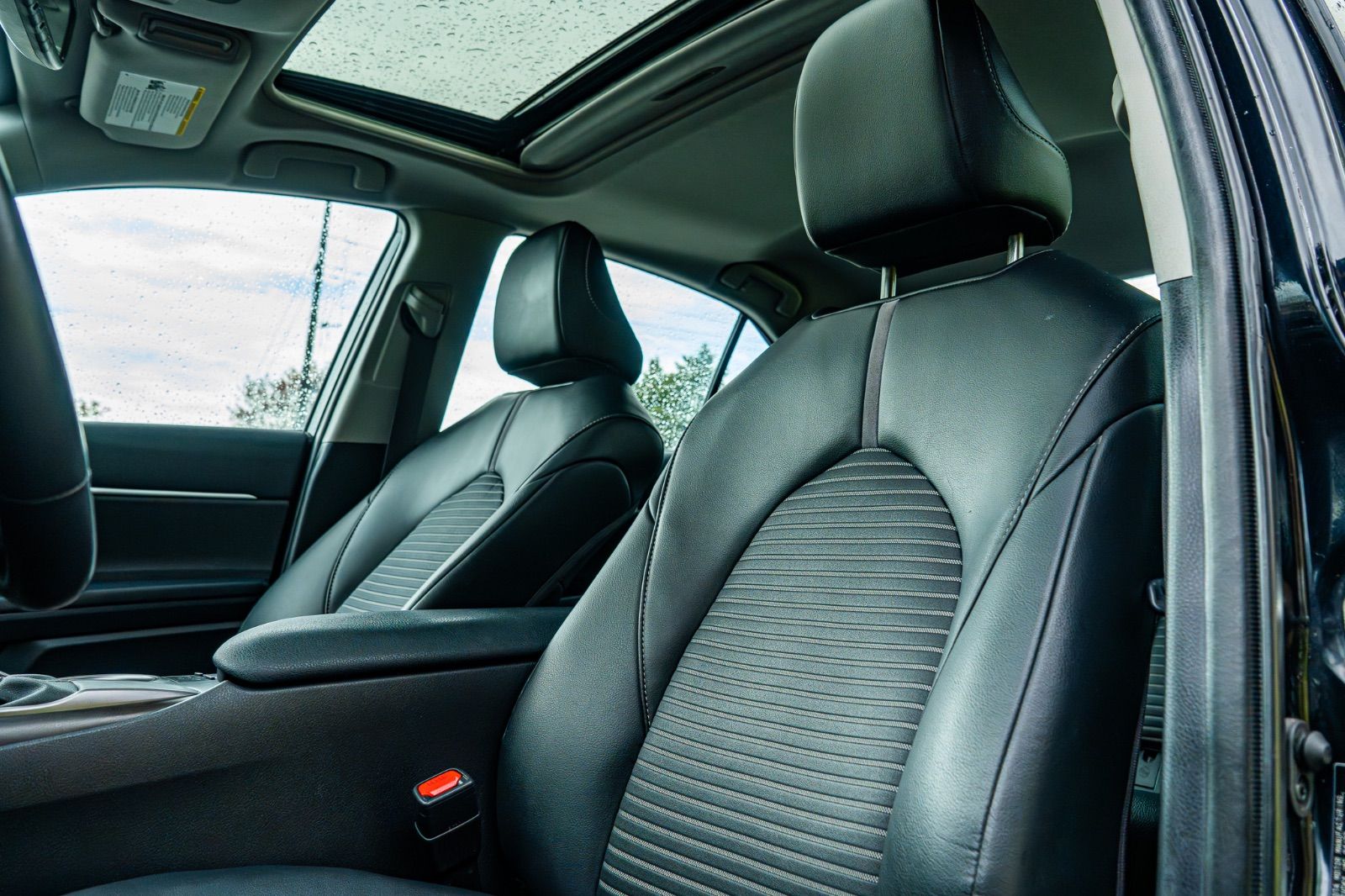2023 Toyota Camry SE-18