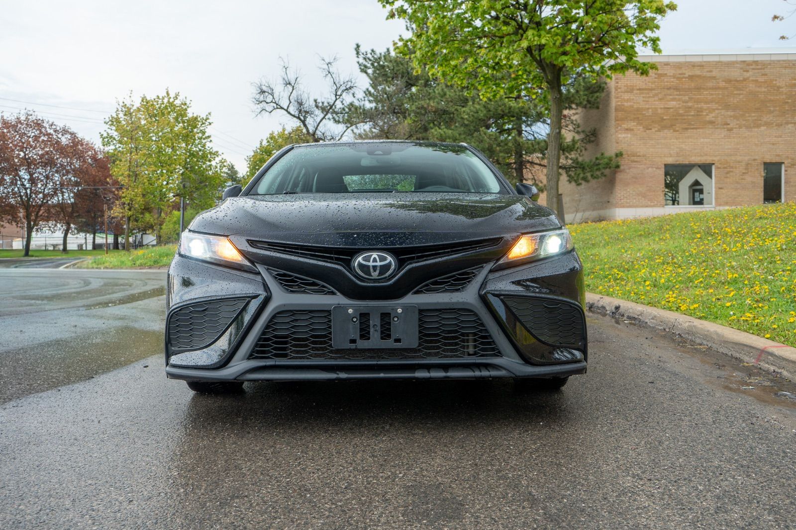 2023 Toyota Camry SE-1