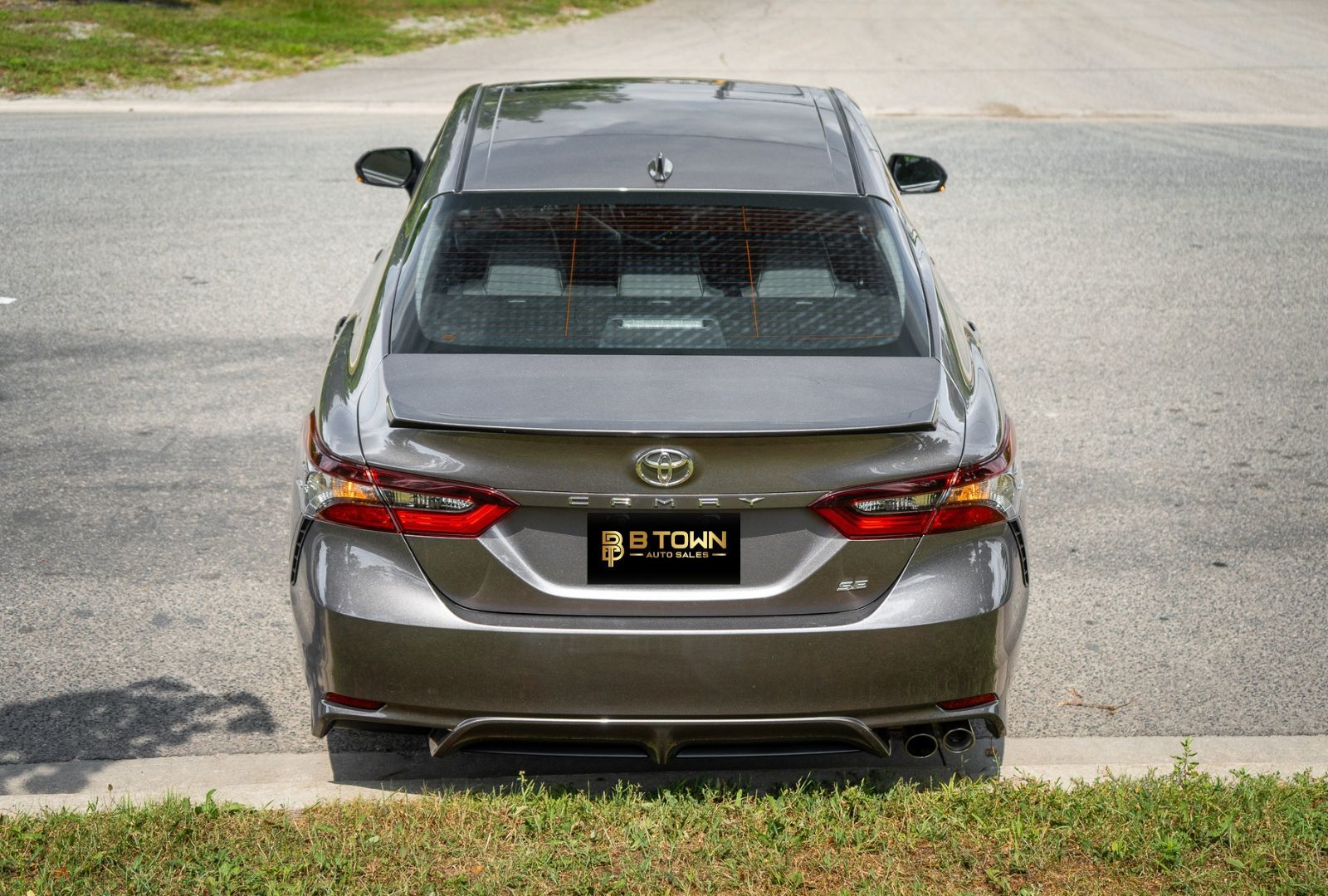 2024 Toyota Camry SE UPGRADE-5