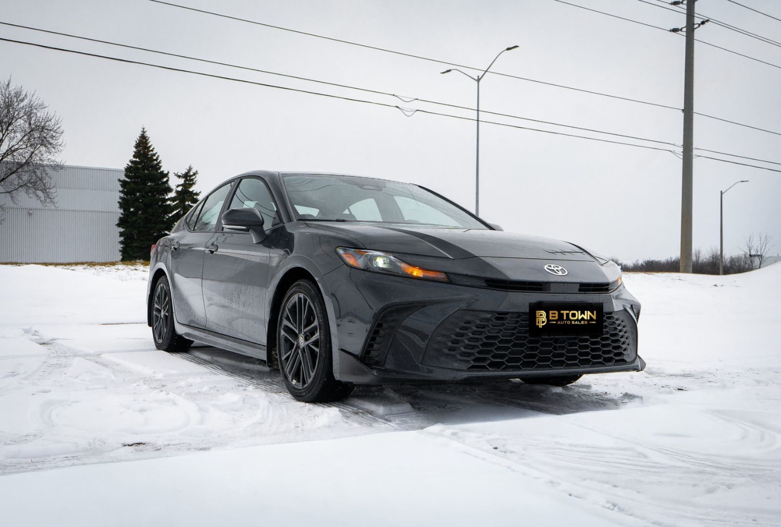 2025 Toyota Camry SE UPGRADE-2