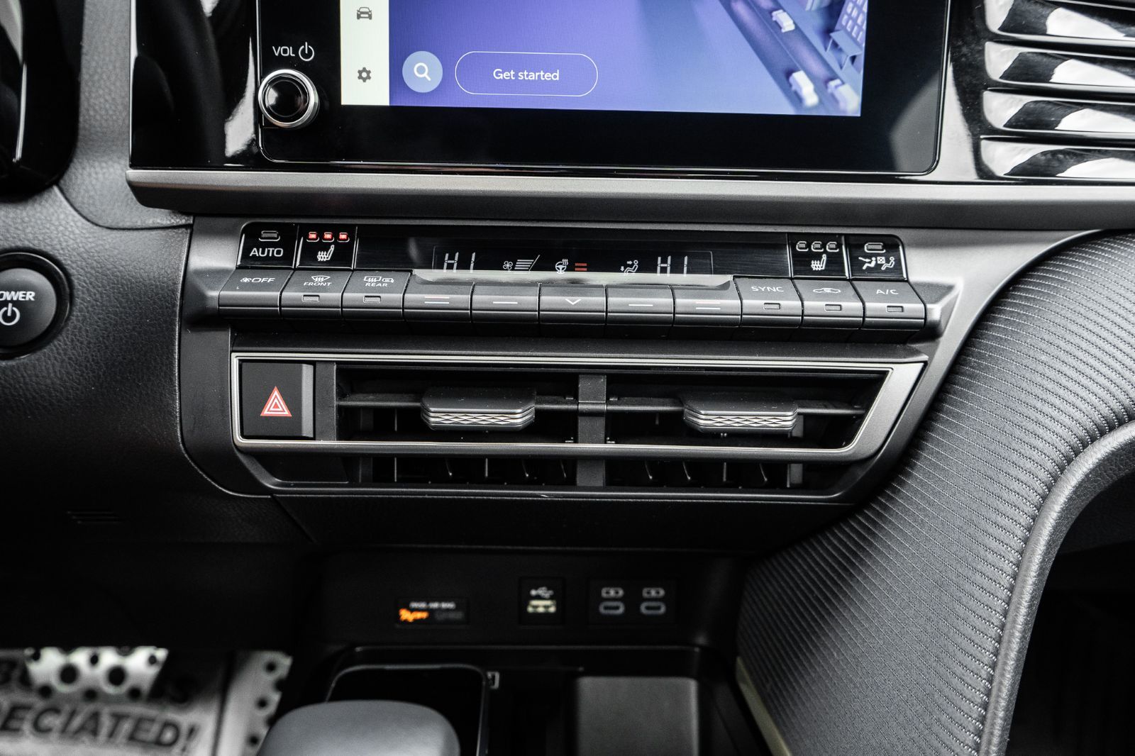 2025 Toyota Camry SE UPGRADE-14