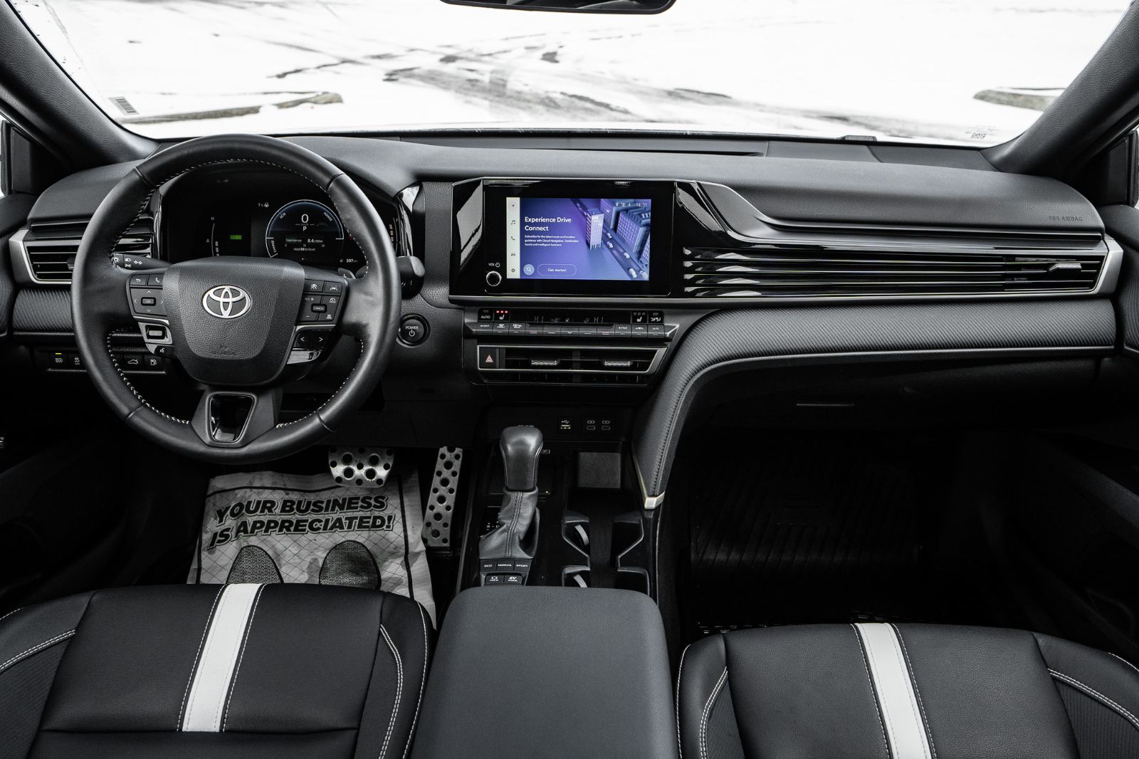 2025 Toyota Camry SE UPGRADE-5