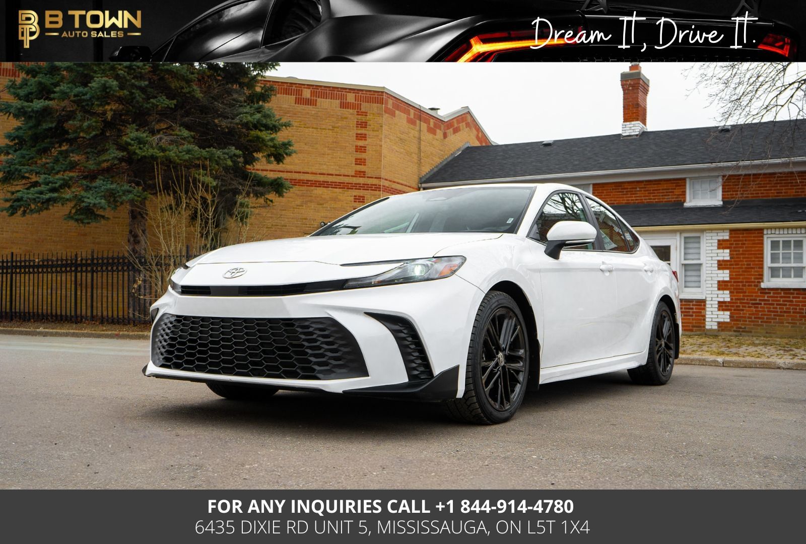 2025 Toyota Camry SE UPGRADE HYBRID-0