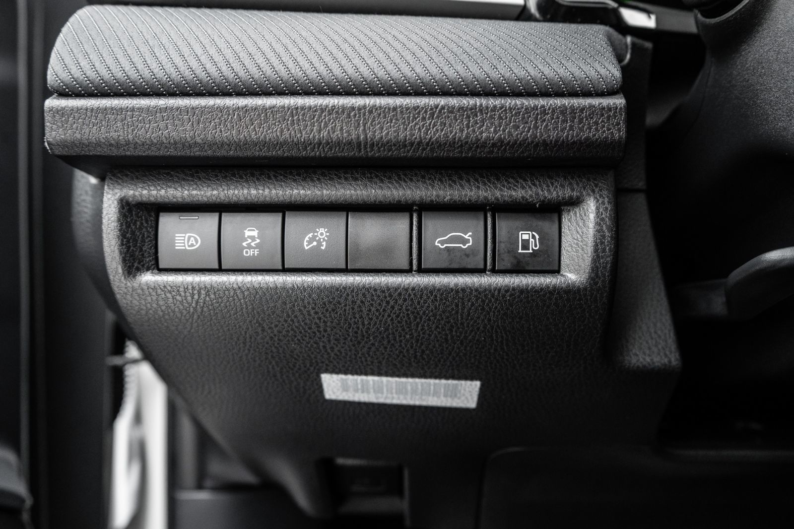 2025 Toyota Camry SE UPGRADE HYBRID-23