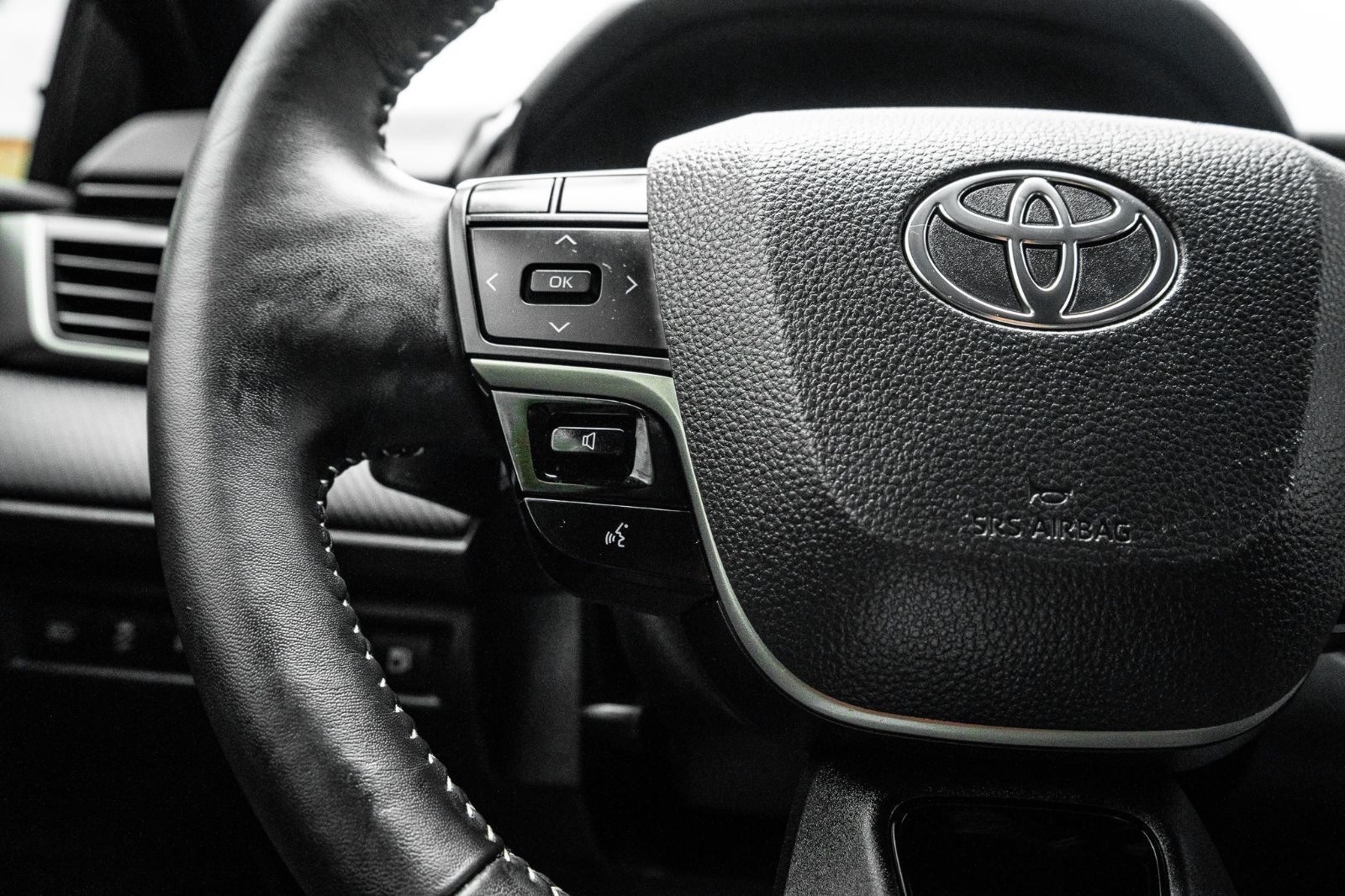 2026 Toyota Camry SE-12