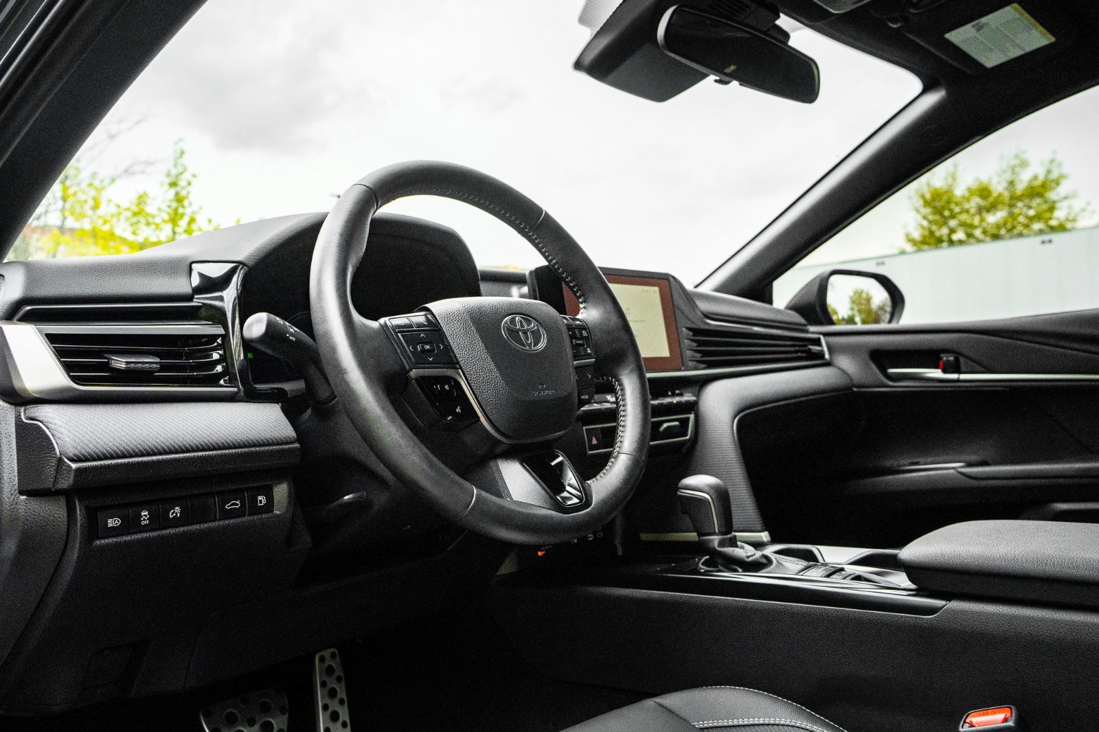 2026 Toyota Camry SE-24