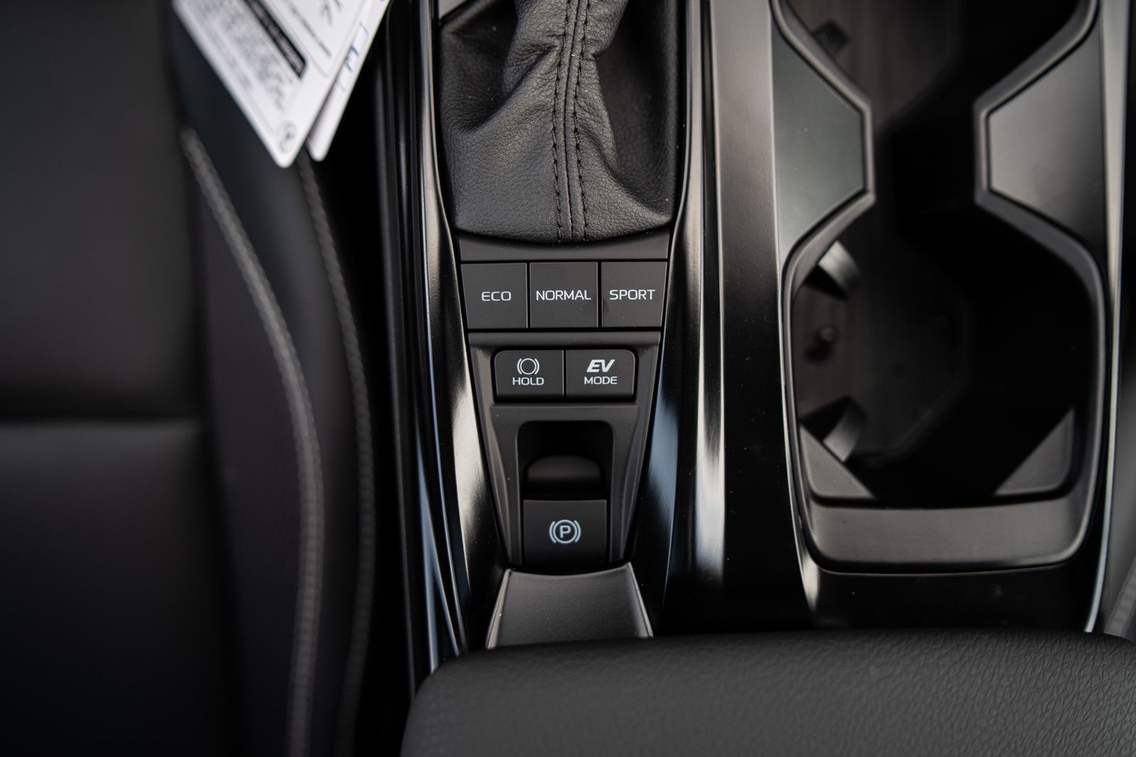 2026 Toyota Camry SE UPGRADE AWD-18