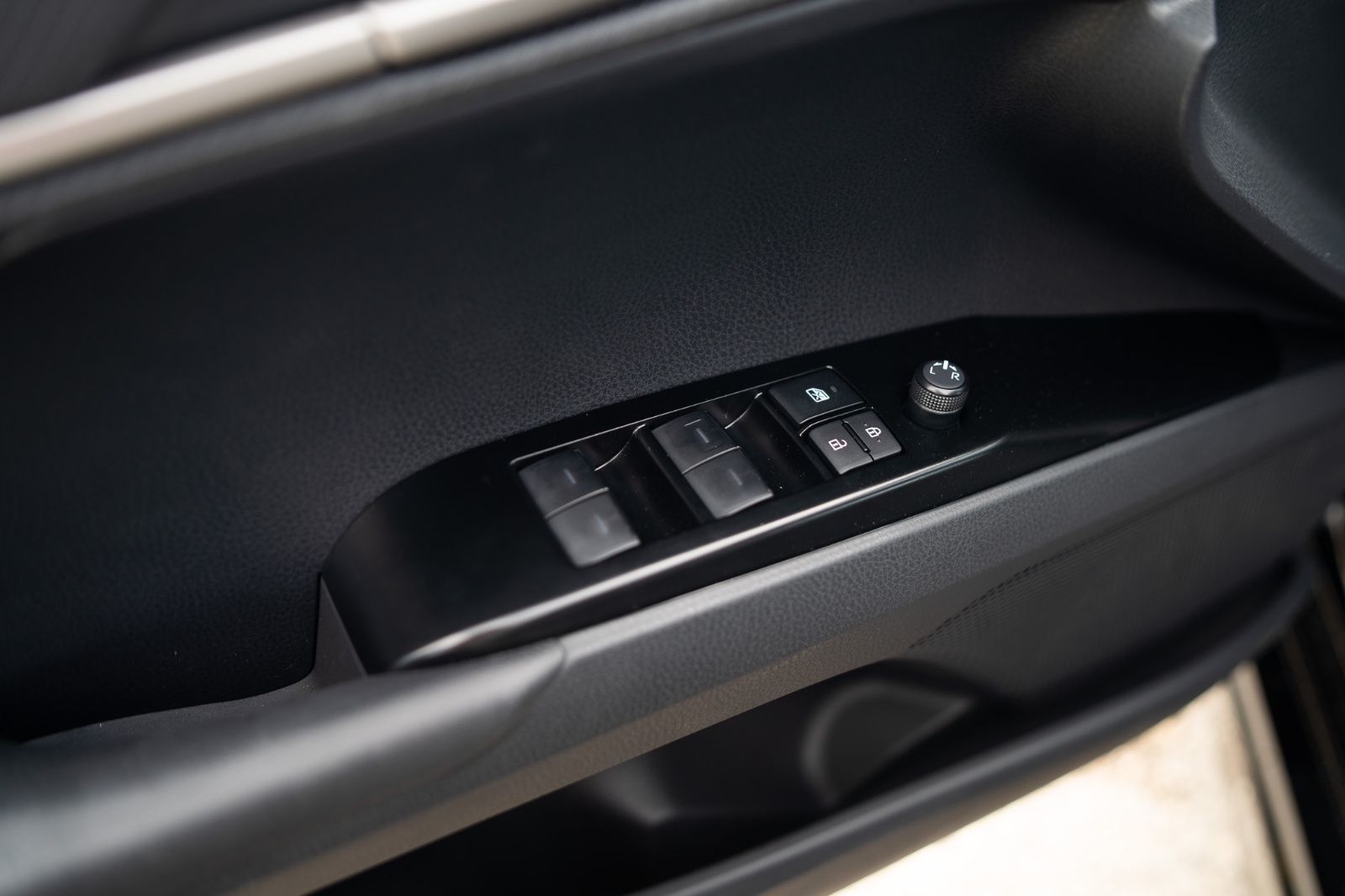2026 Toyota Camry SE UPGRADE AWD-21