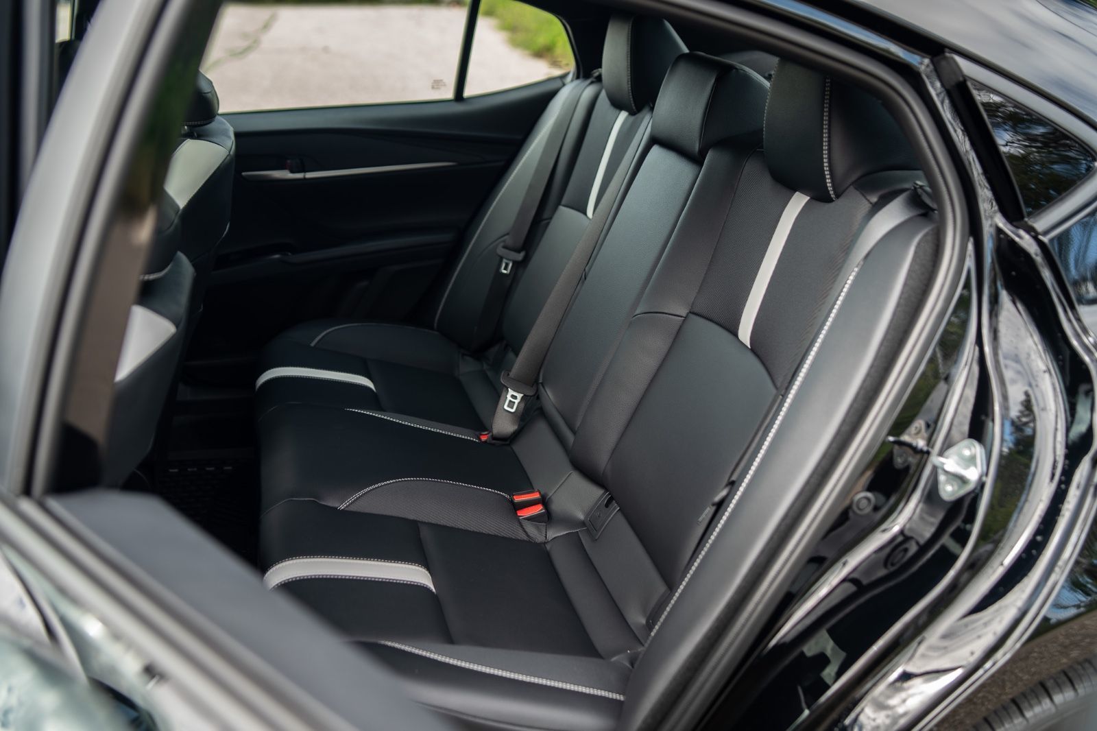 2026 Toyota Camry SE UPGRADE AWD-27