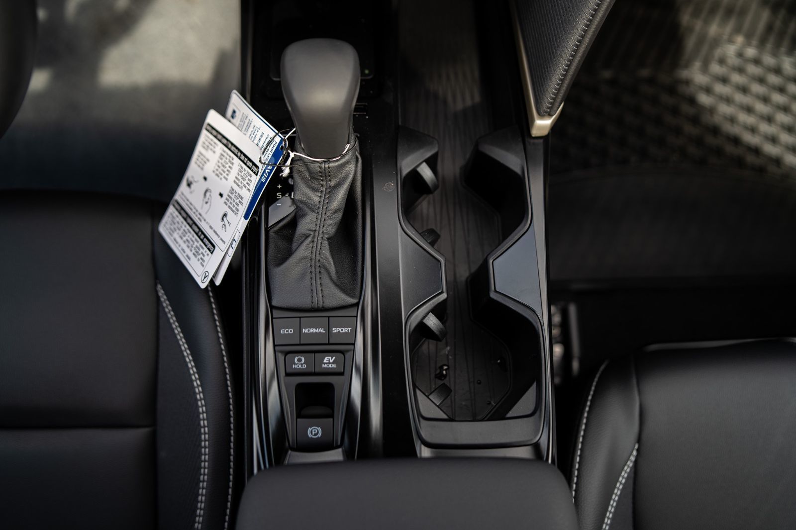 2026 Toyota Camry SE UPGRADE AWD-17