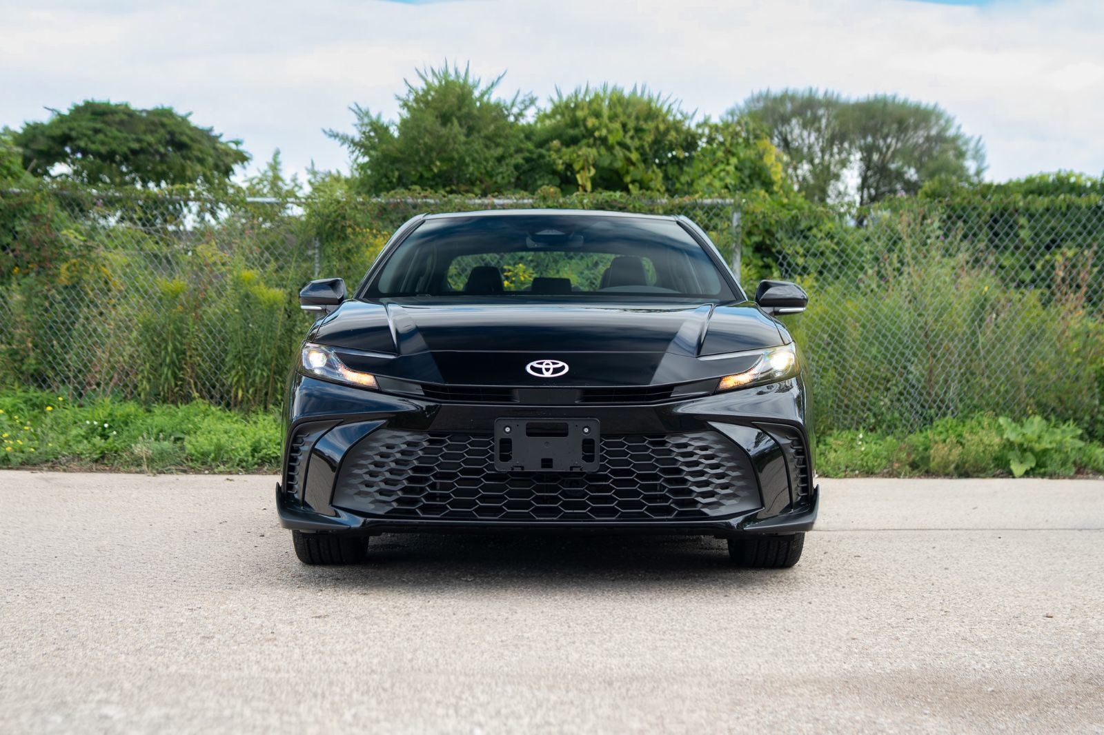 2026 Toyota Camry SE UPGRADE AWD-1