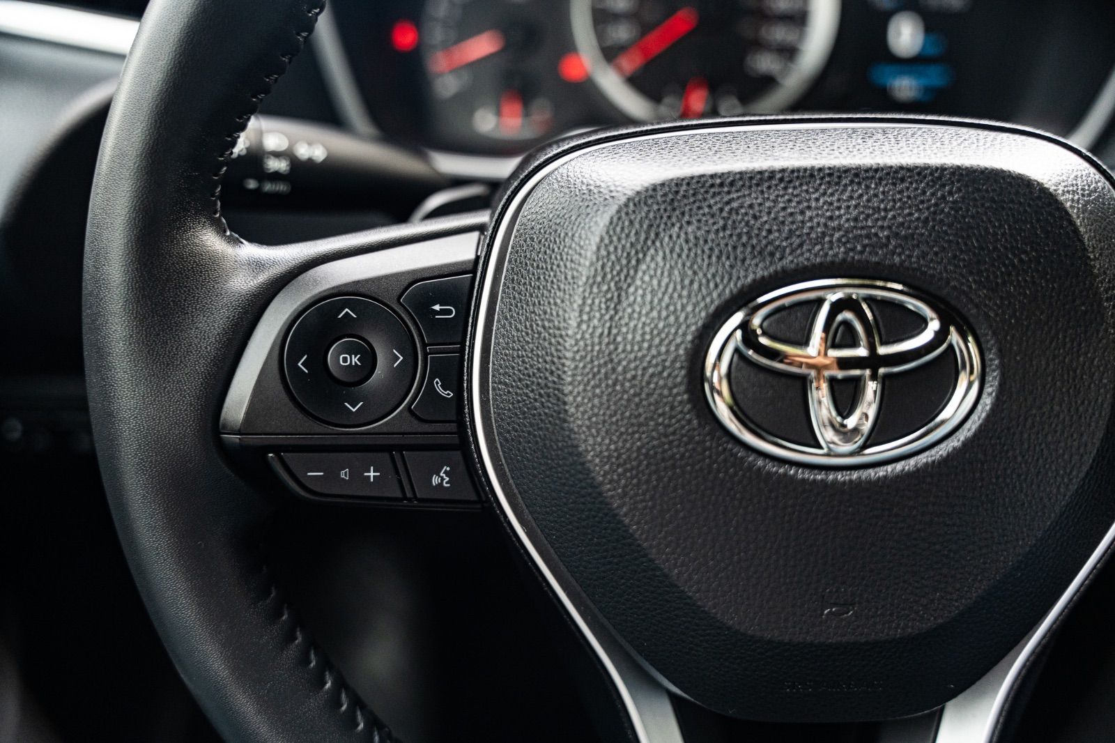 2022 Toyota Corolla Hatchback-22