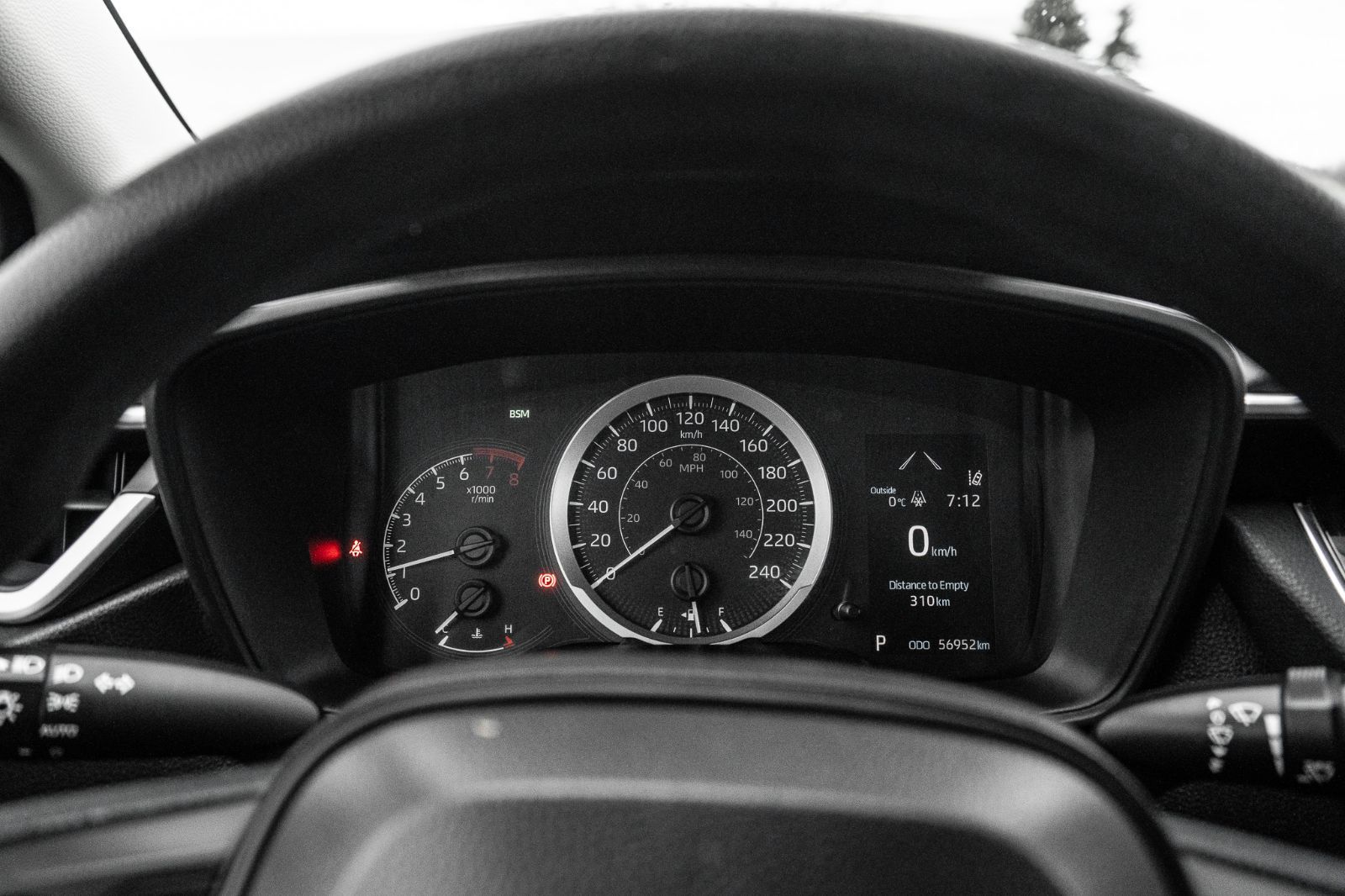 2020 Toyota Corolla LE-13