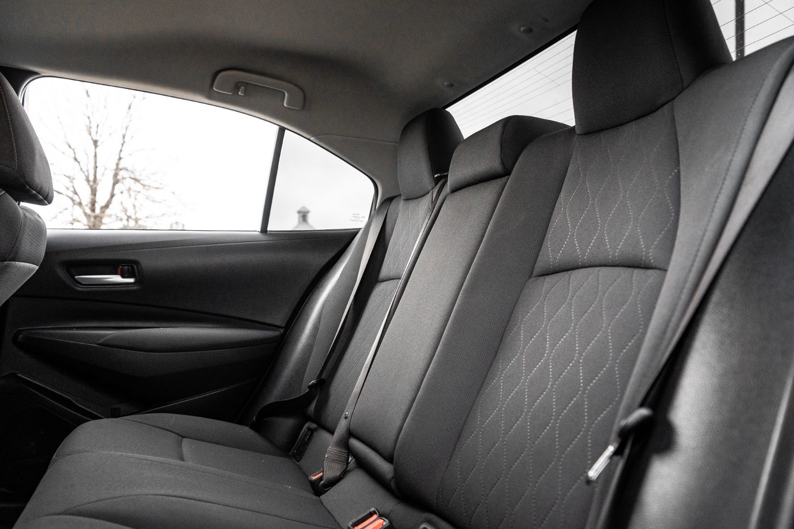 2020 Toyota Corolla LE-24