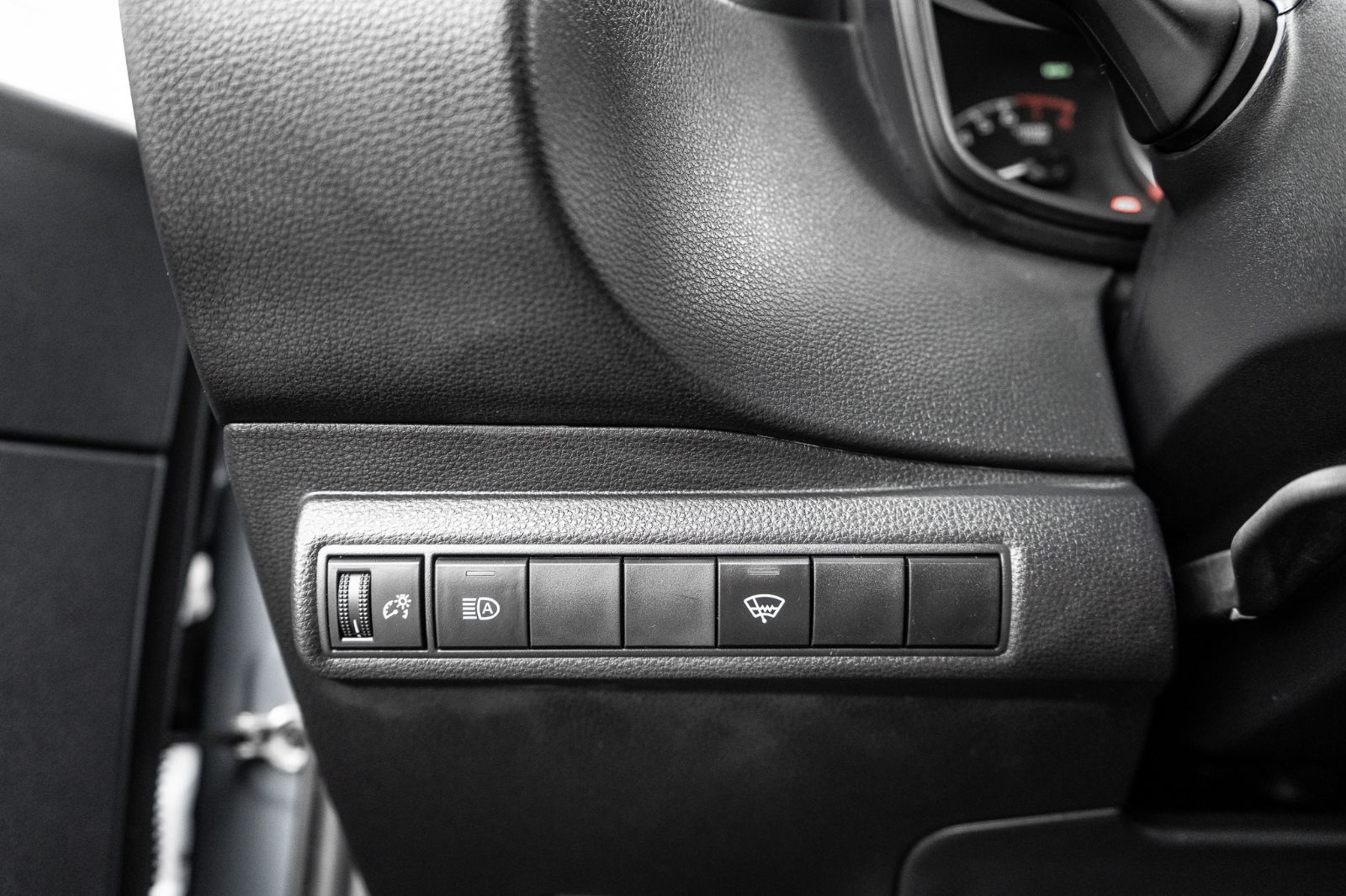 2020 Toyota Corolla LE-20