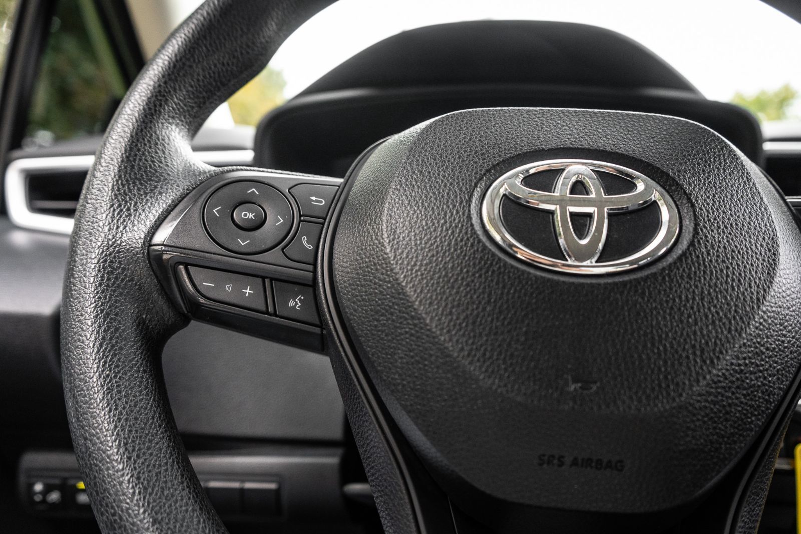 2021 Toyota Corolla Le-10