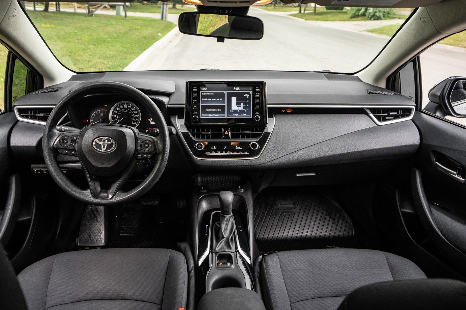 2021 Toyota Corolla Le-6