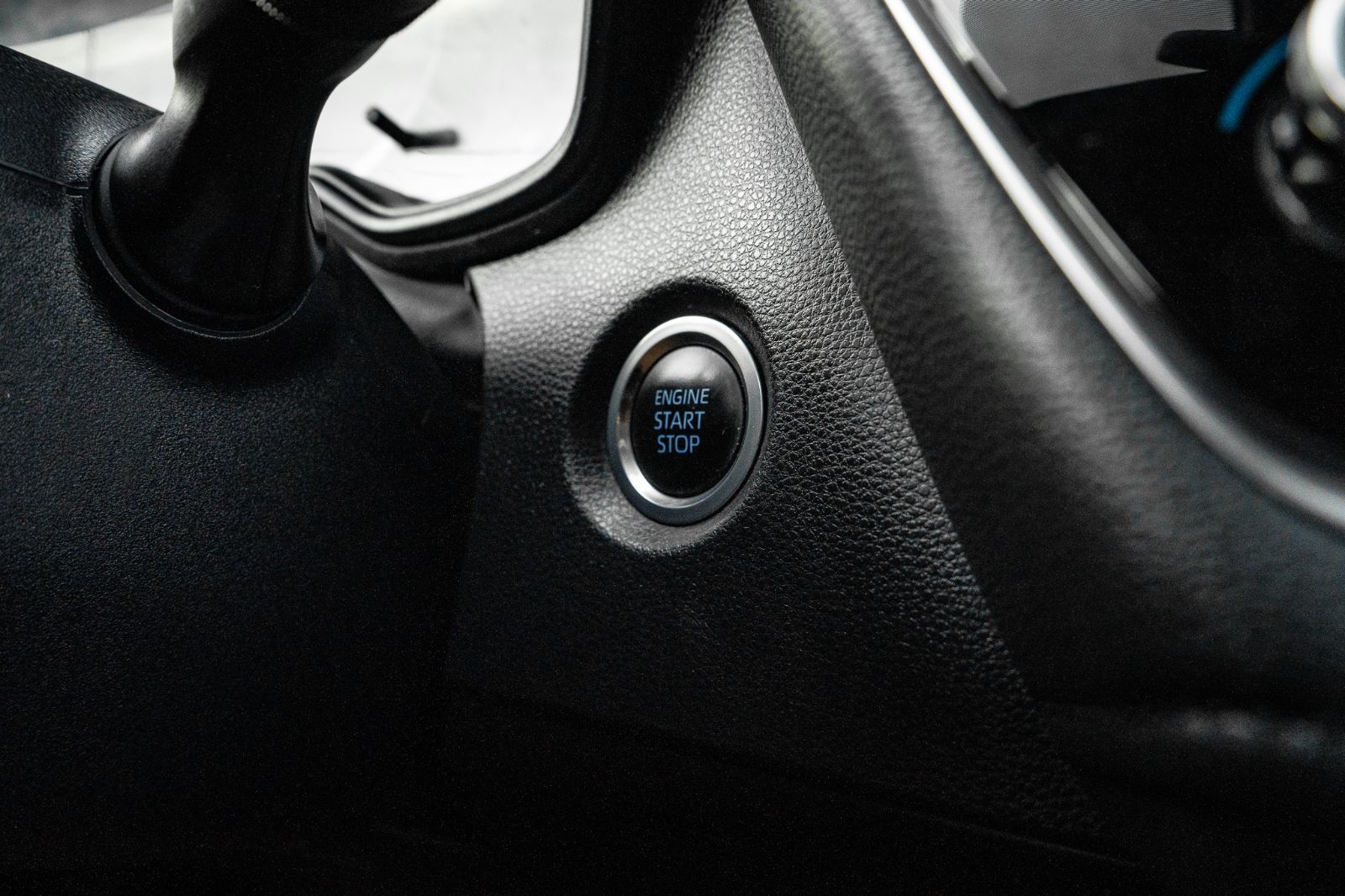 2022 Toyota Corolla SE-12