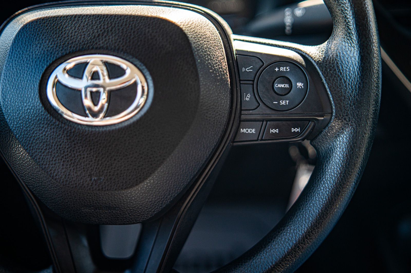 2022 Toyota Corolla LE-14