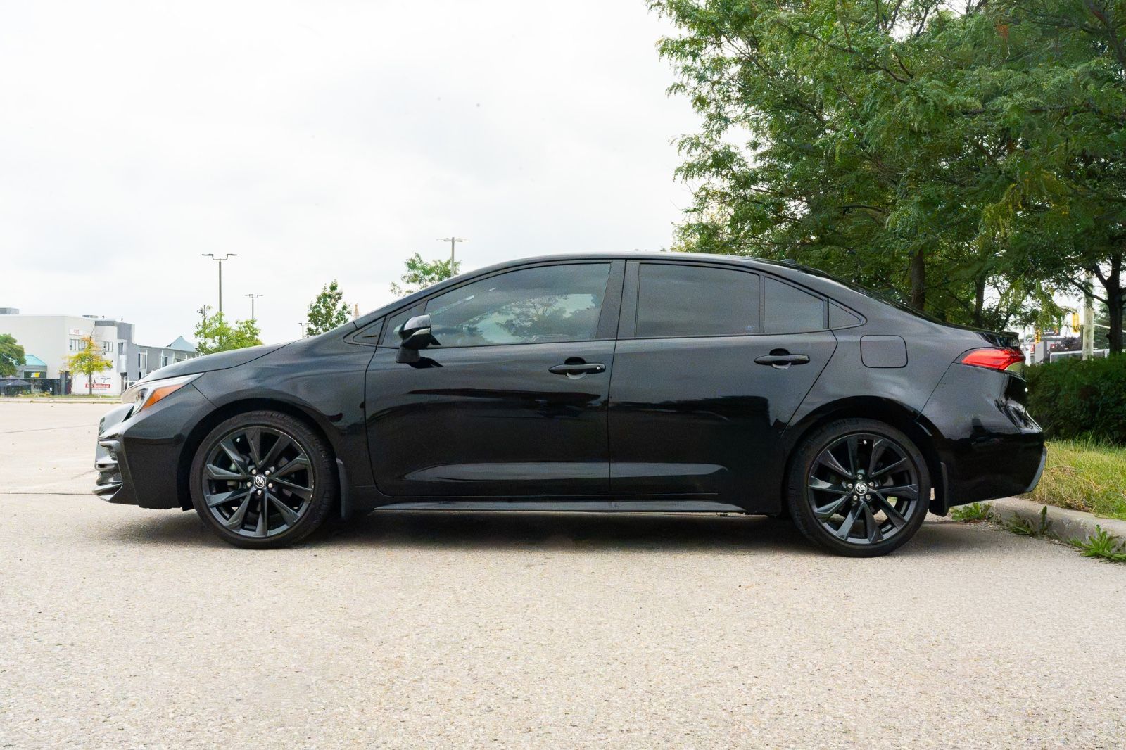 2023 Toyota Corolla SE UPGRADE-3