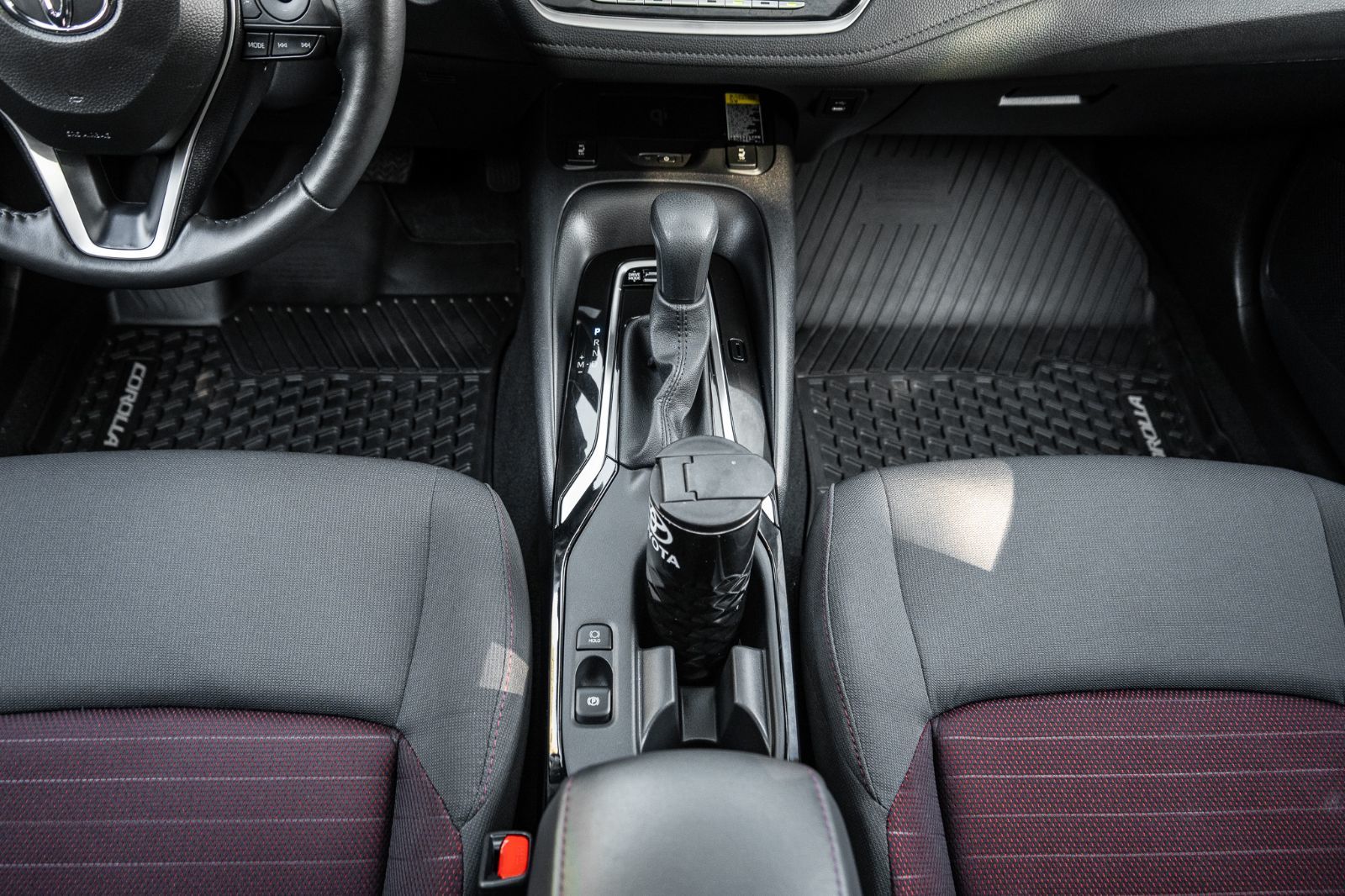 2025 Toyota Corolla SE UPGRADE-9