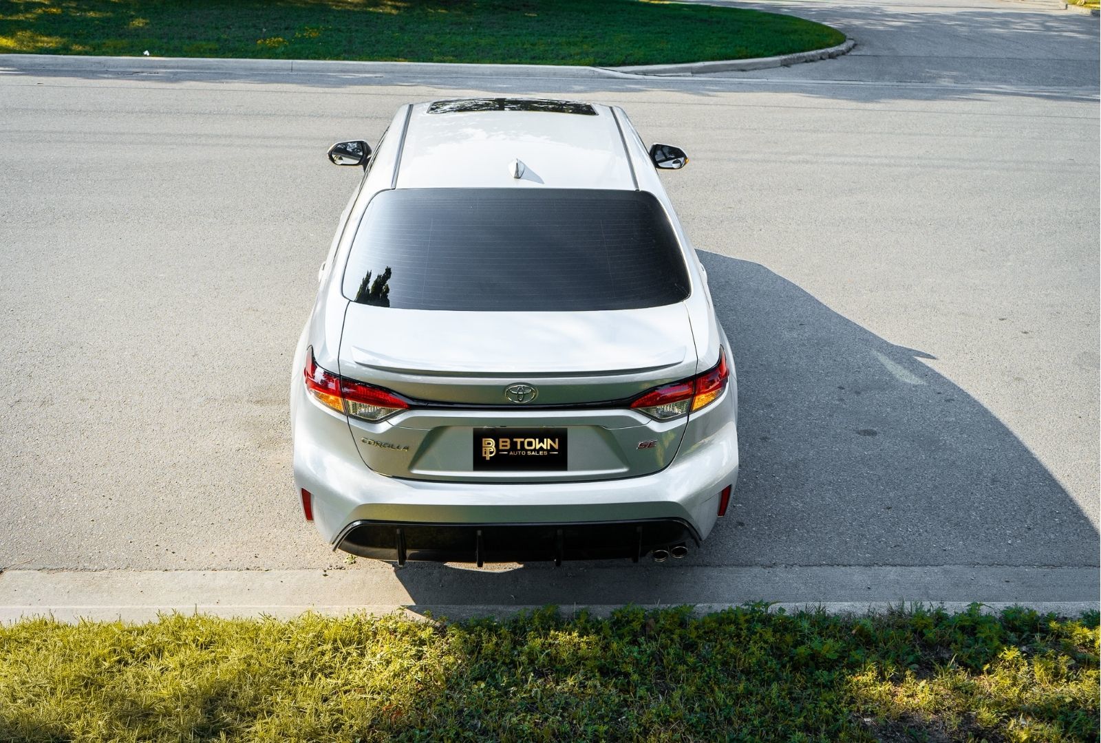 2025 Toyota Corolla SE UPGRADE-6