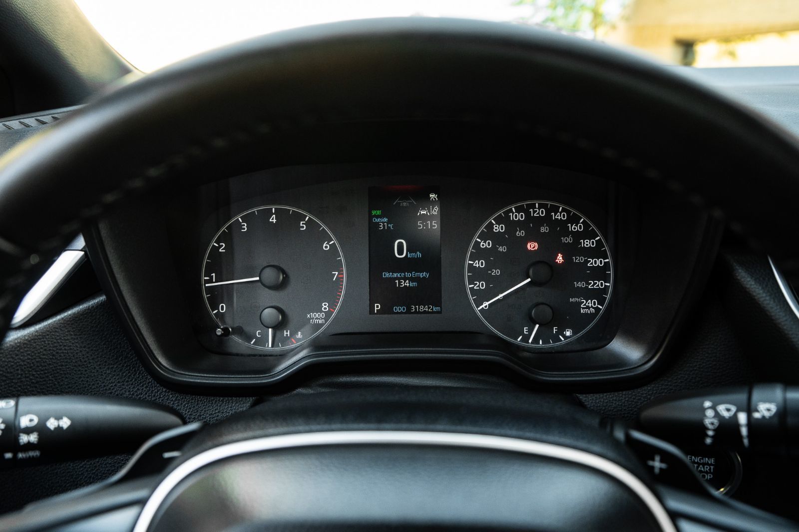 2025 Toyota Corolla SE UPGRADE-13