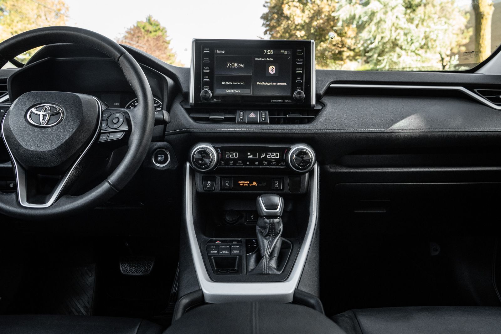 2020 Toyota RAV4 XLE PREMIUM AWD-8