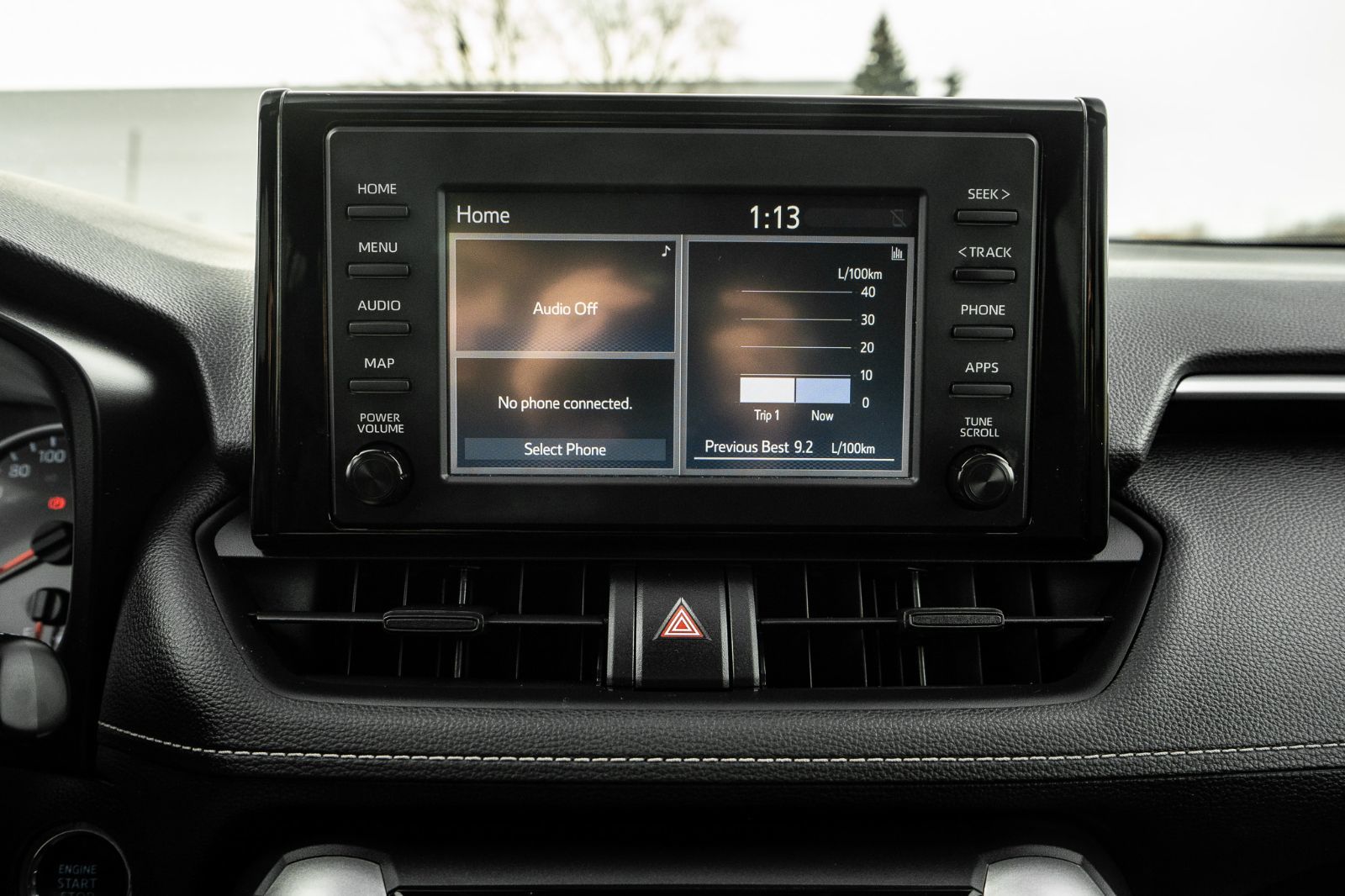 2021 Toyota RAV4 XLE-14