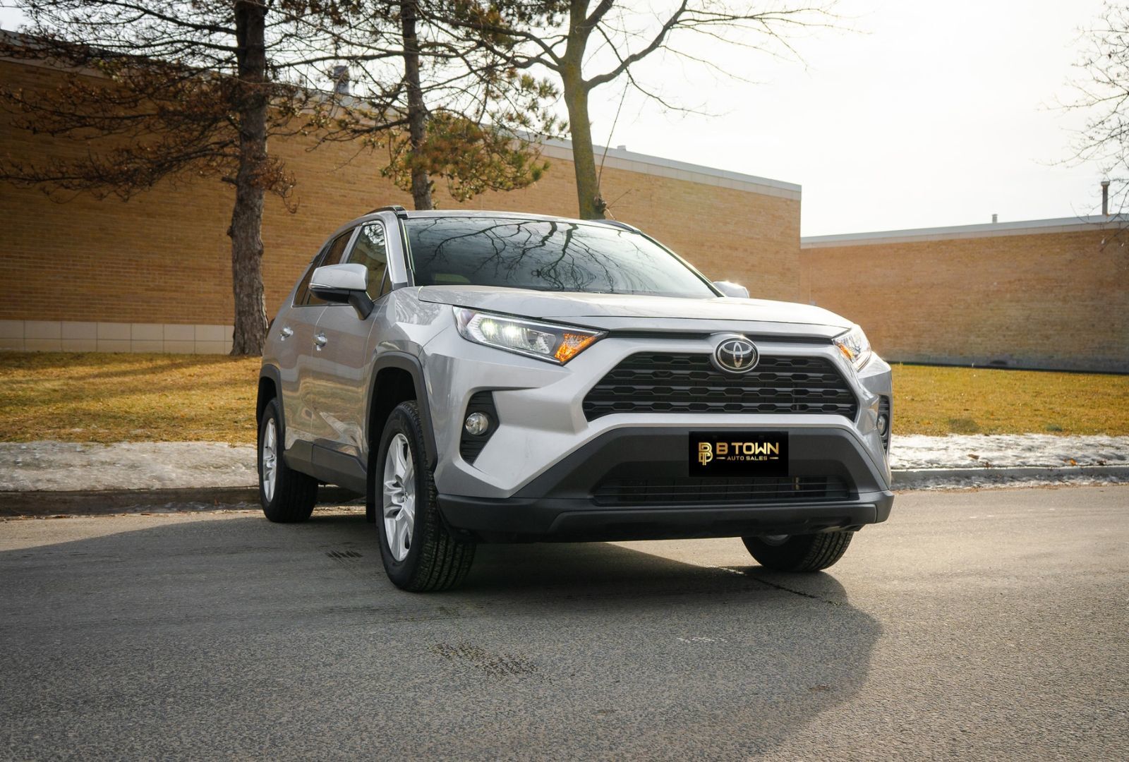 2021 Toyota RAV4 XLE-2