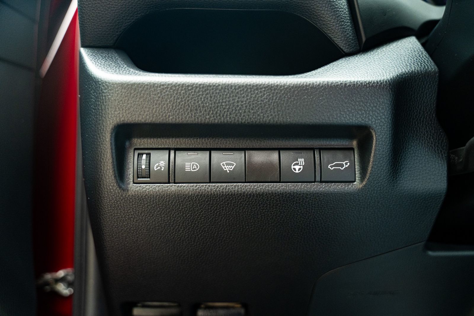 2021 Toyota RAV4 XLE-25