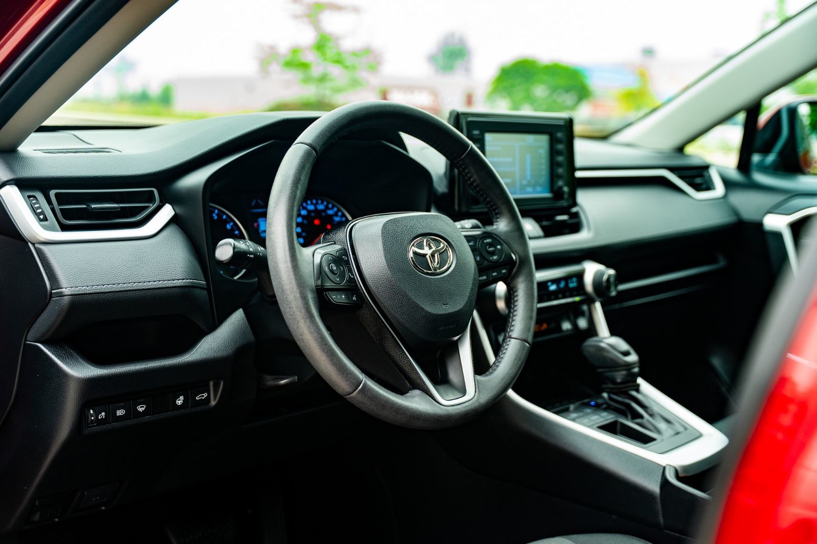 2021 Toyota RAV4 XLE-17
