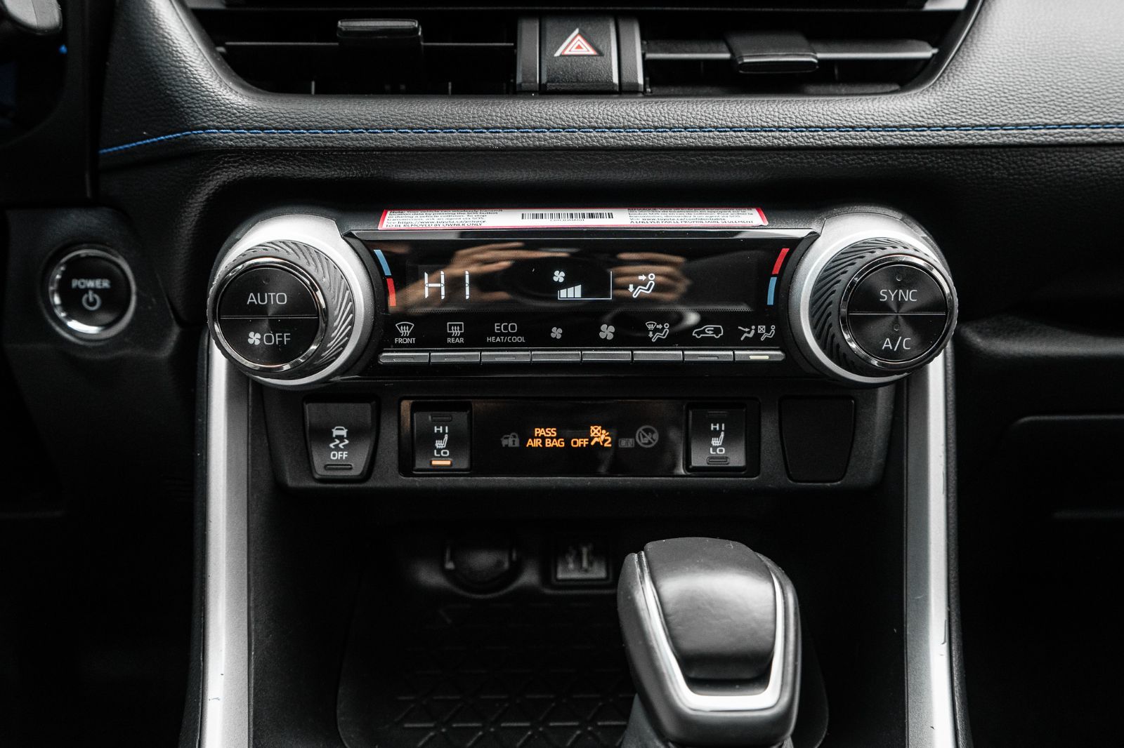 2024 Toyota RAV4 Hybrid SE UPGRADE AWD-15