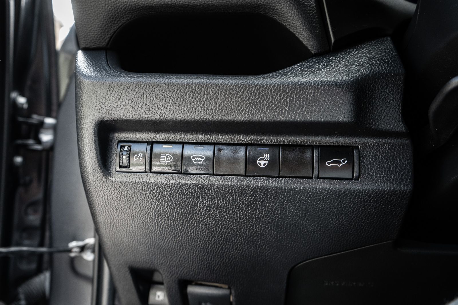 2024 Toyota RAV4 Hybrid SE UPGRADE AWD-22