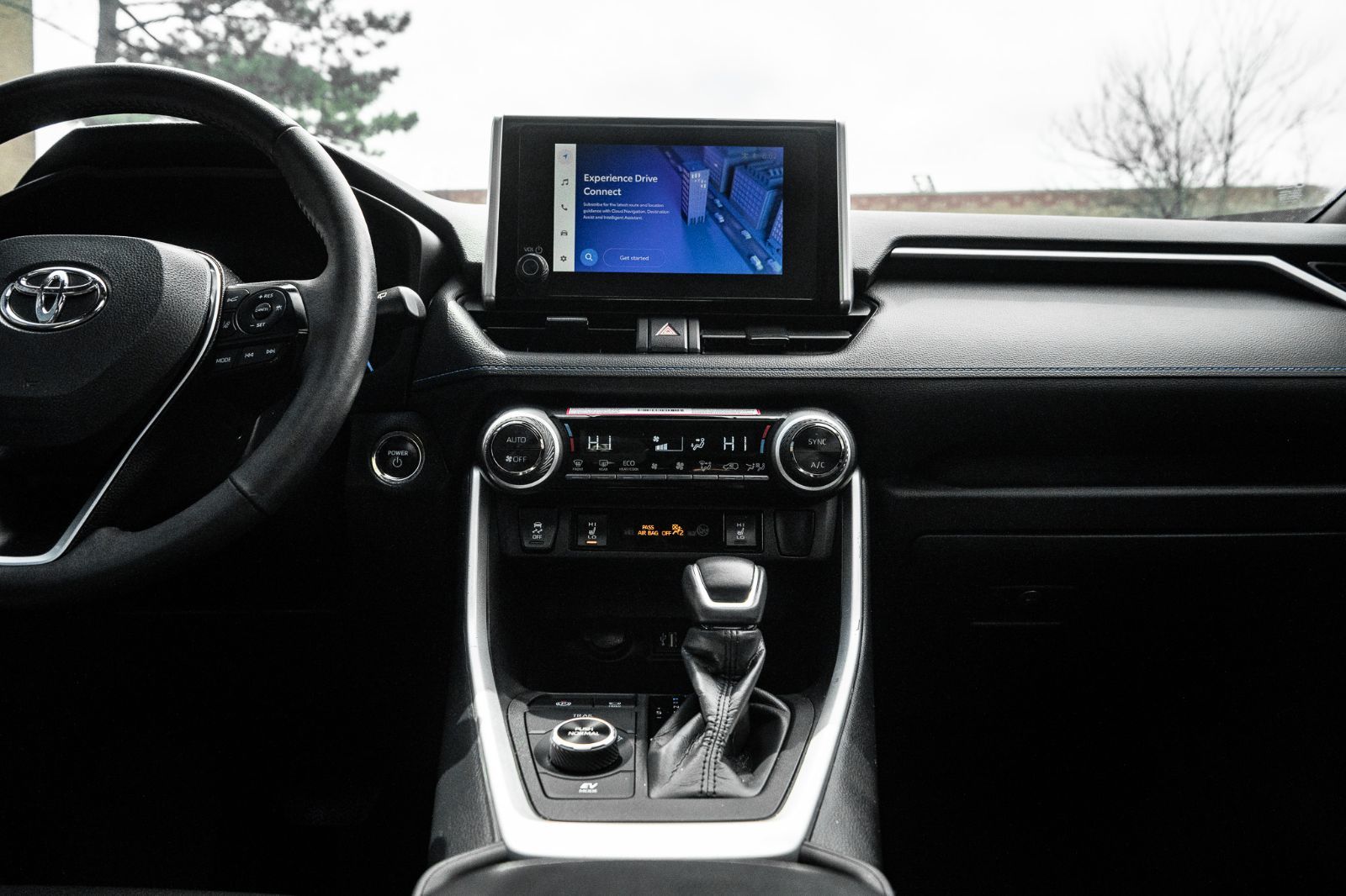 2024 Toyota RAV4 Hybrid SE UPGRADE AWD-8