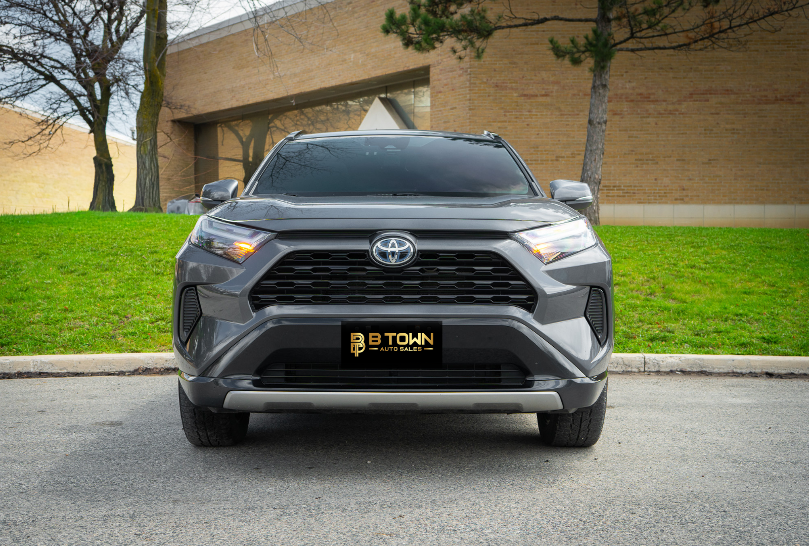 2024 Toyota RAV4 Hybrid SE UPGRADE AWD-1
